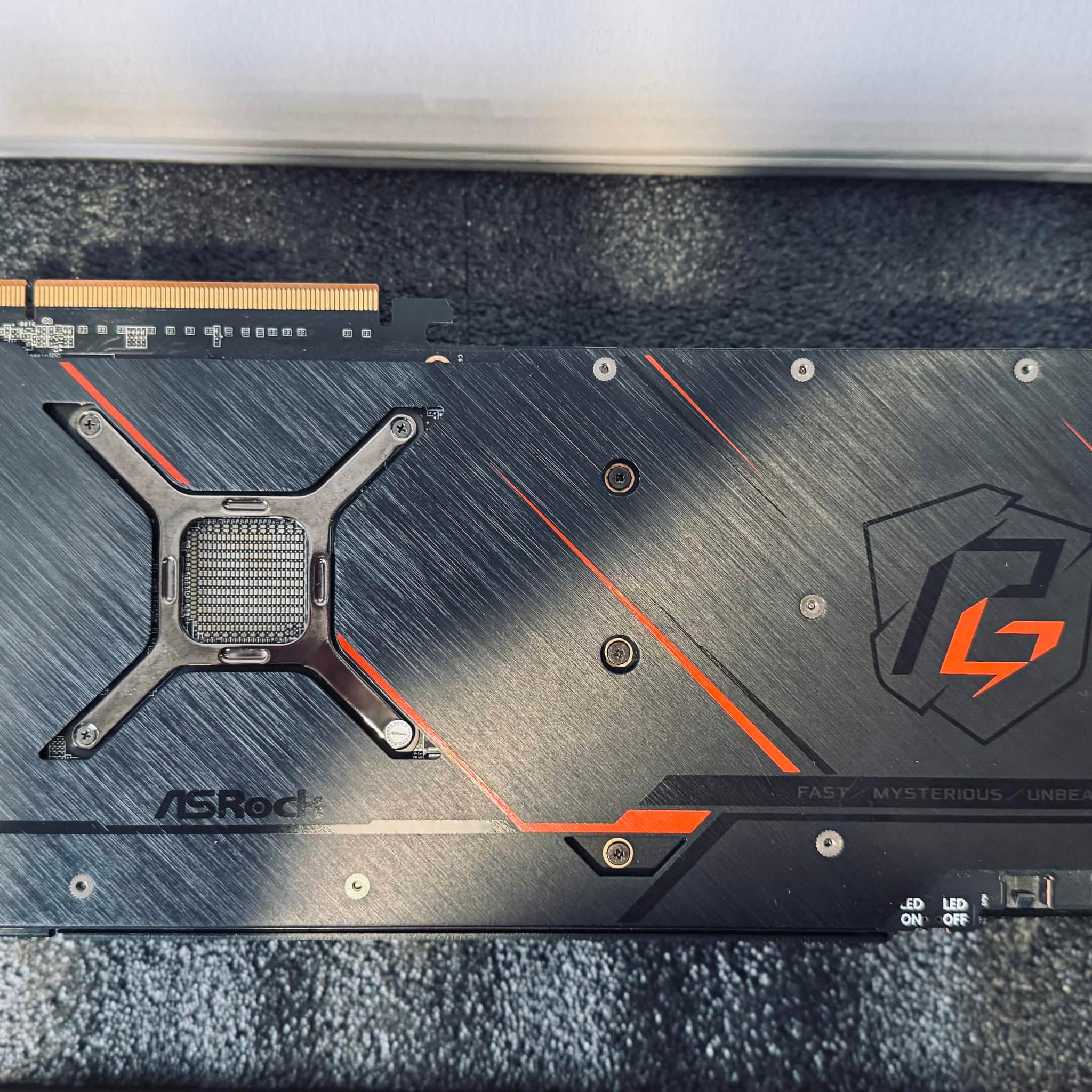 ASRock Radeon RX 6800 XT Phantom Gaming 16GB OC