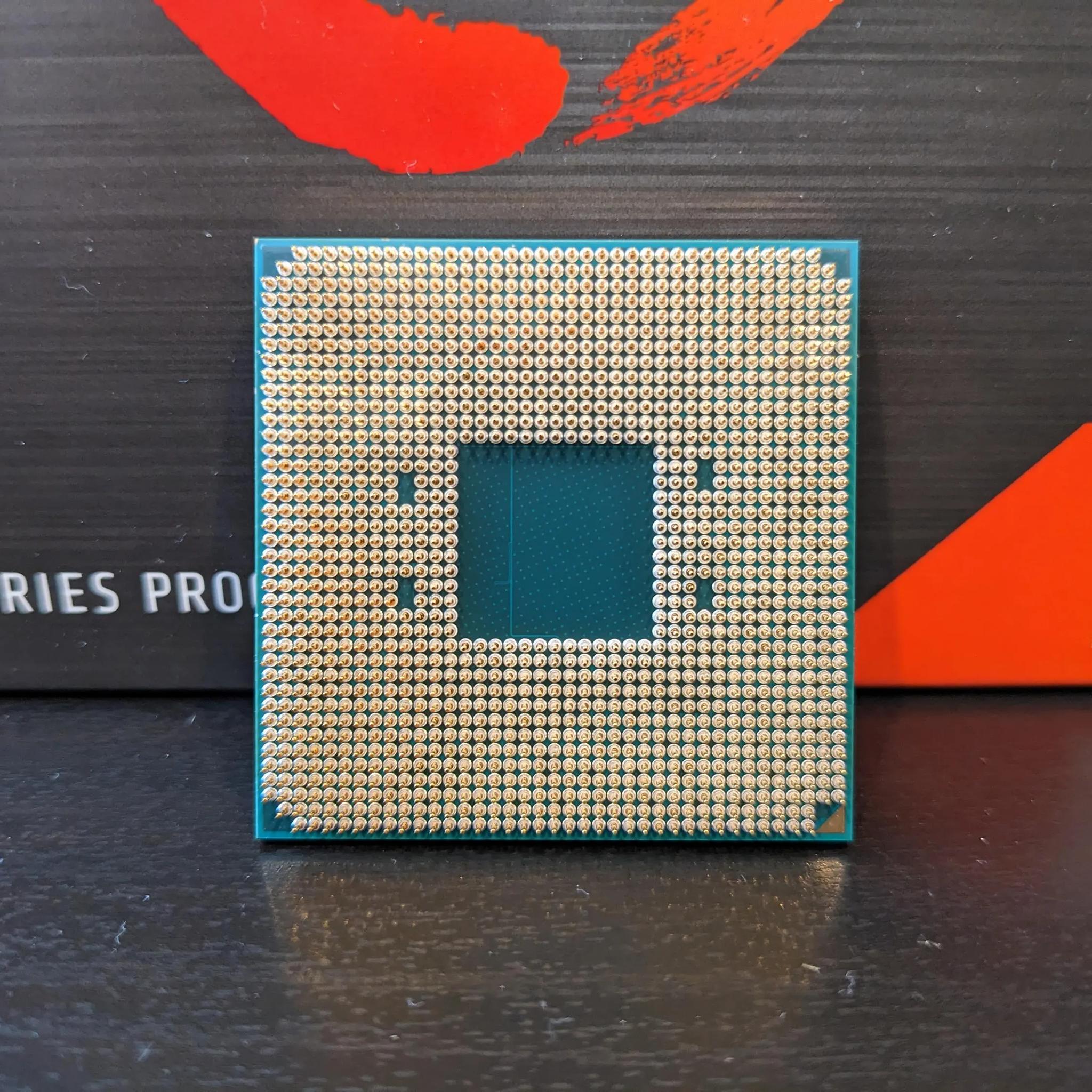 Ryzen 5 5600X + MSI B450 Tomahawk Motherboard + 32GB DDR4 RAM (2 kits of 16GB (8GBx2))
