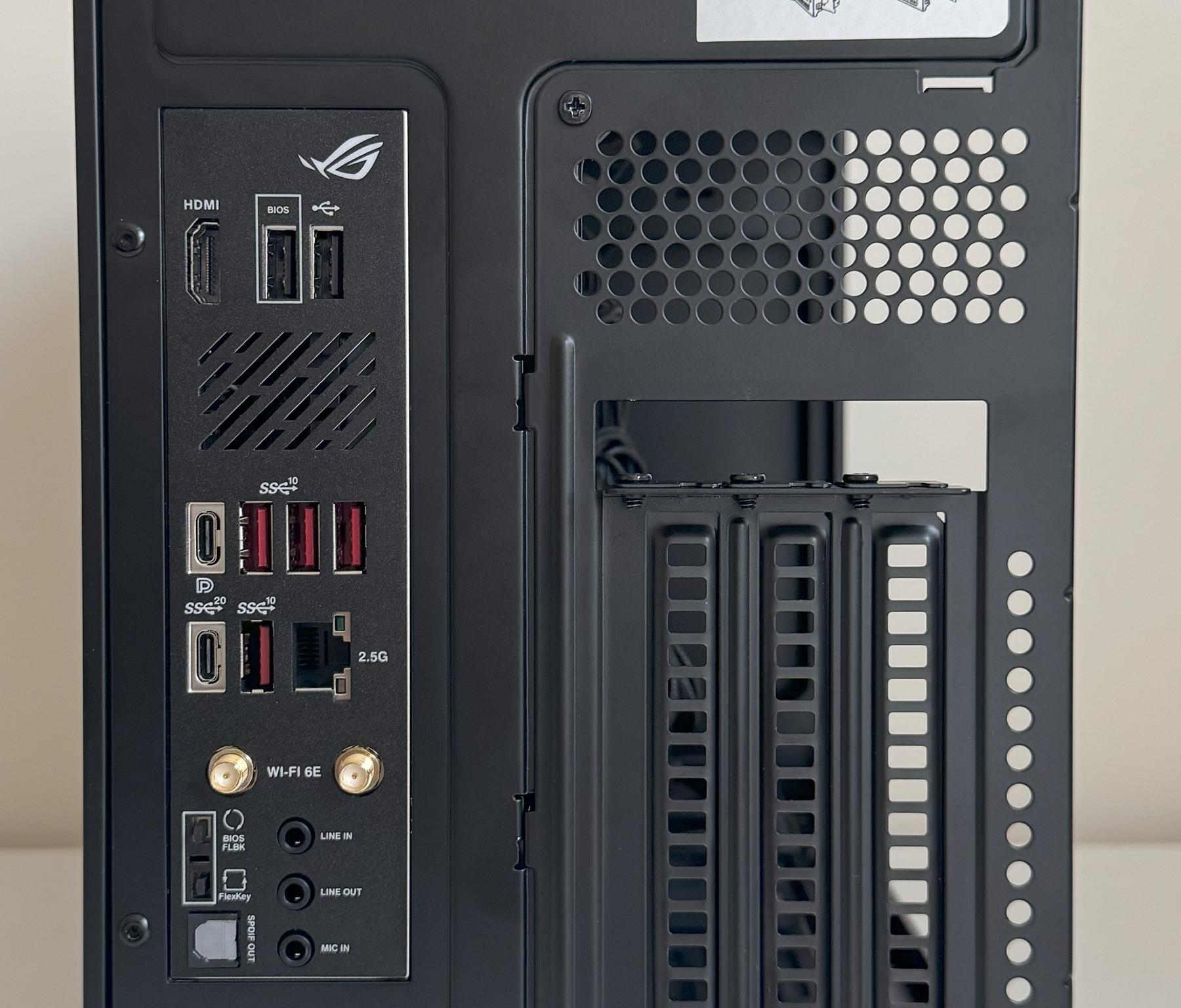 AM5 Mini ITX PC AMD Ryzen 5 8600G ASUS ROG STRIX B650E-I 1TB SSD 32GB DDR5 Cooler Master NR200P V2