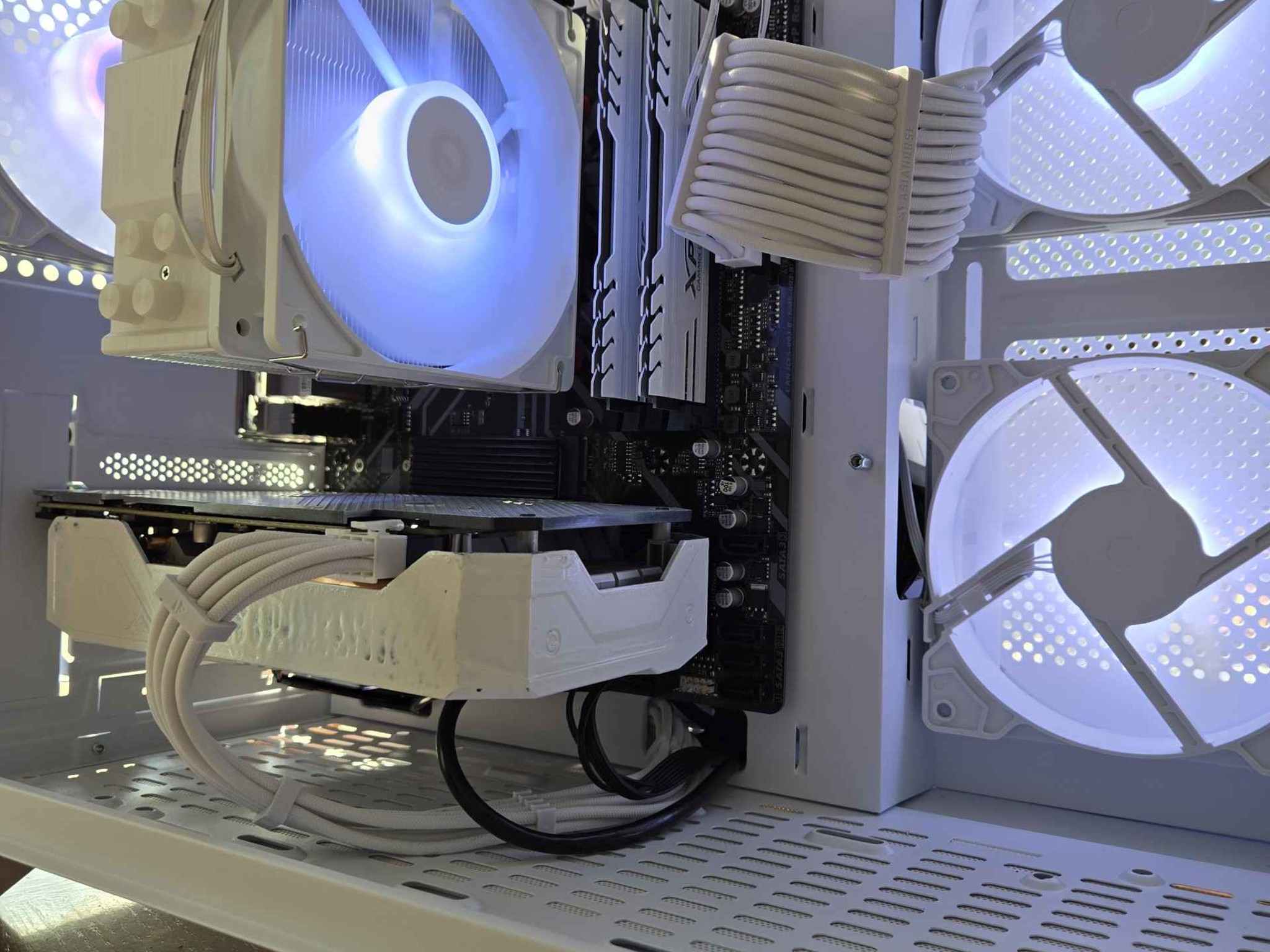 🧊GLACIER🧊 BUDGET ALL WHITE 1080P MONSTER (NVIDIA GPU)