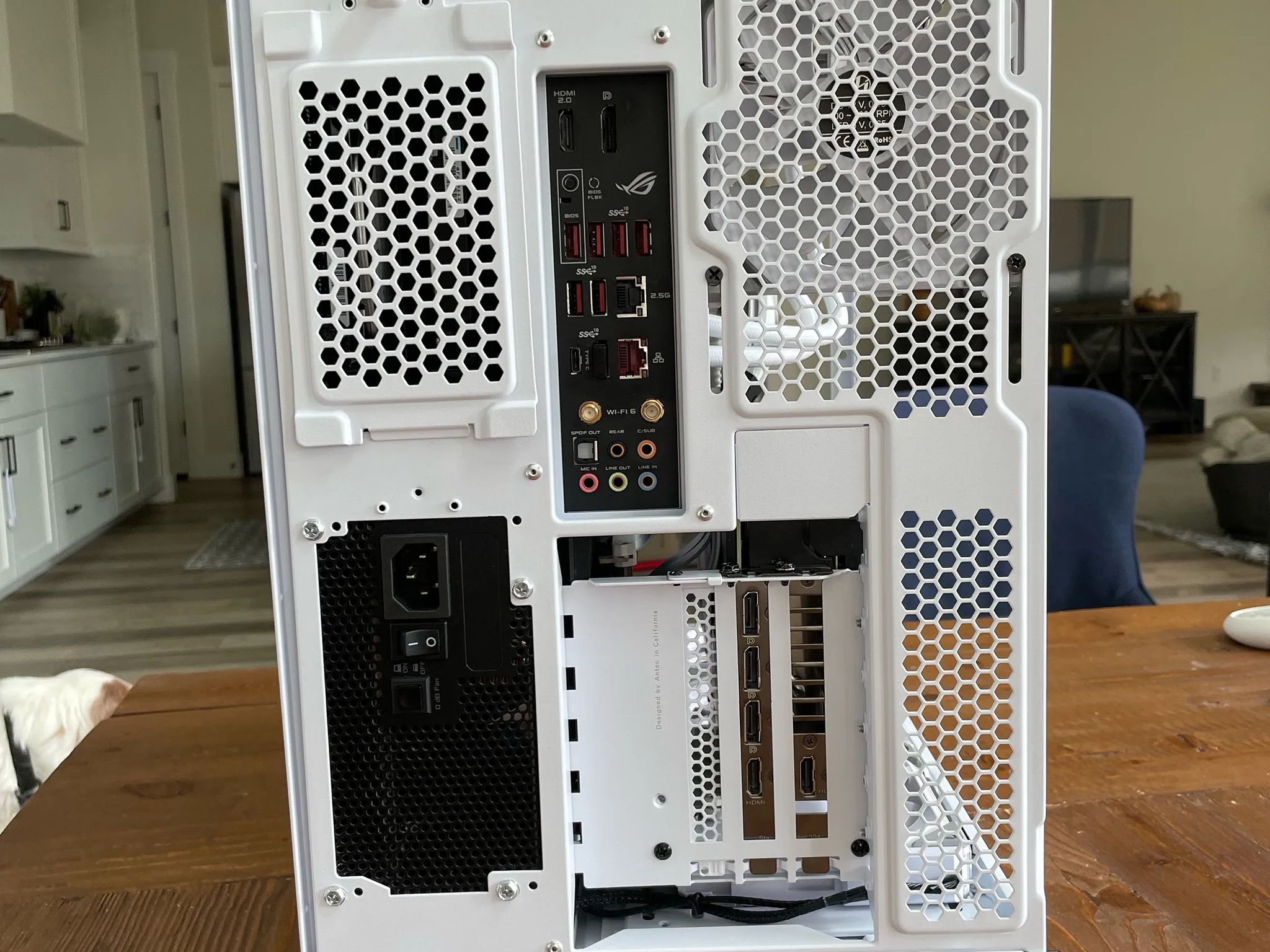 White Beast: RTX 3090 STRIX 24GB, Ryzen 9 5900X, 32GB DDR4 3600MHz Corsair Vengeance RAM, 5TB