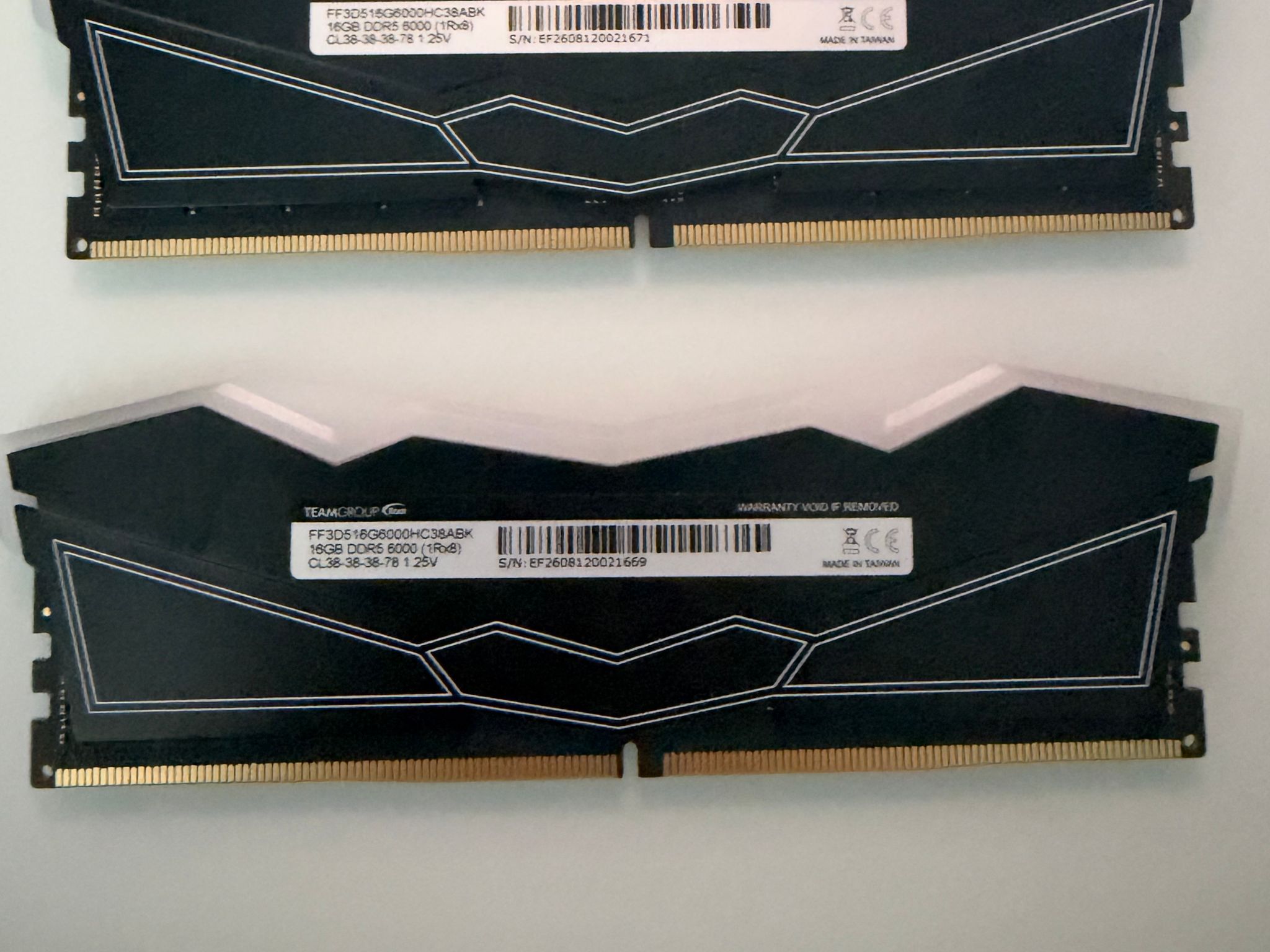 TEAMGROUP T-Force Delta RGB DDR5 32GB DDR5-6000 (2x16GB)