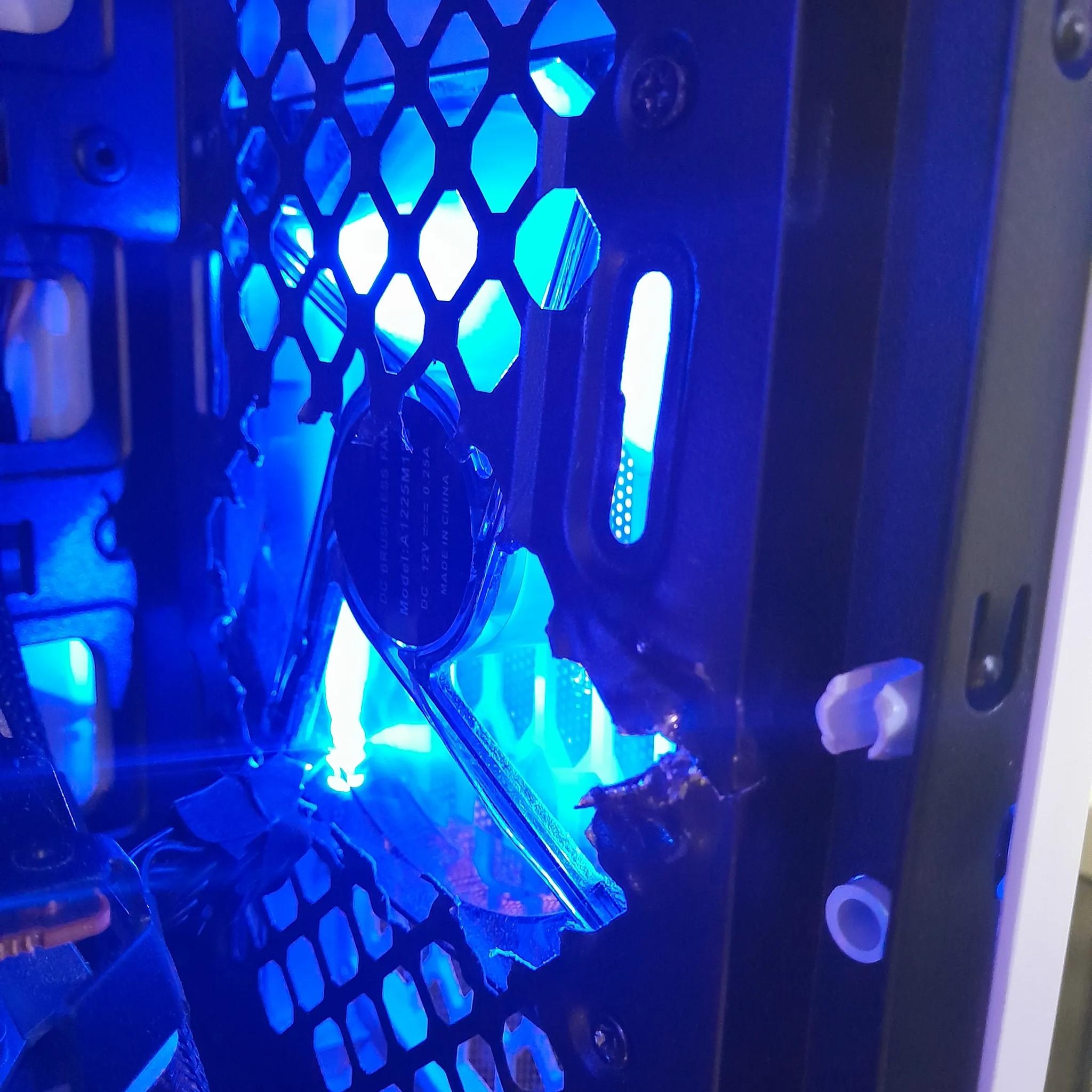AAA gaming pc! i7-4790k with RX 5600XT and 222 gb SSD. BONUS 60HZ TV! Fortnite, MW3 2023 ready!