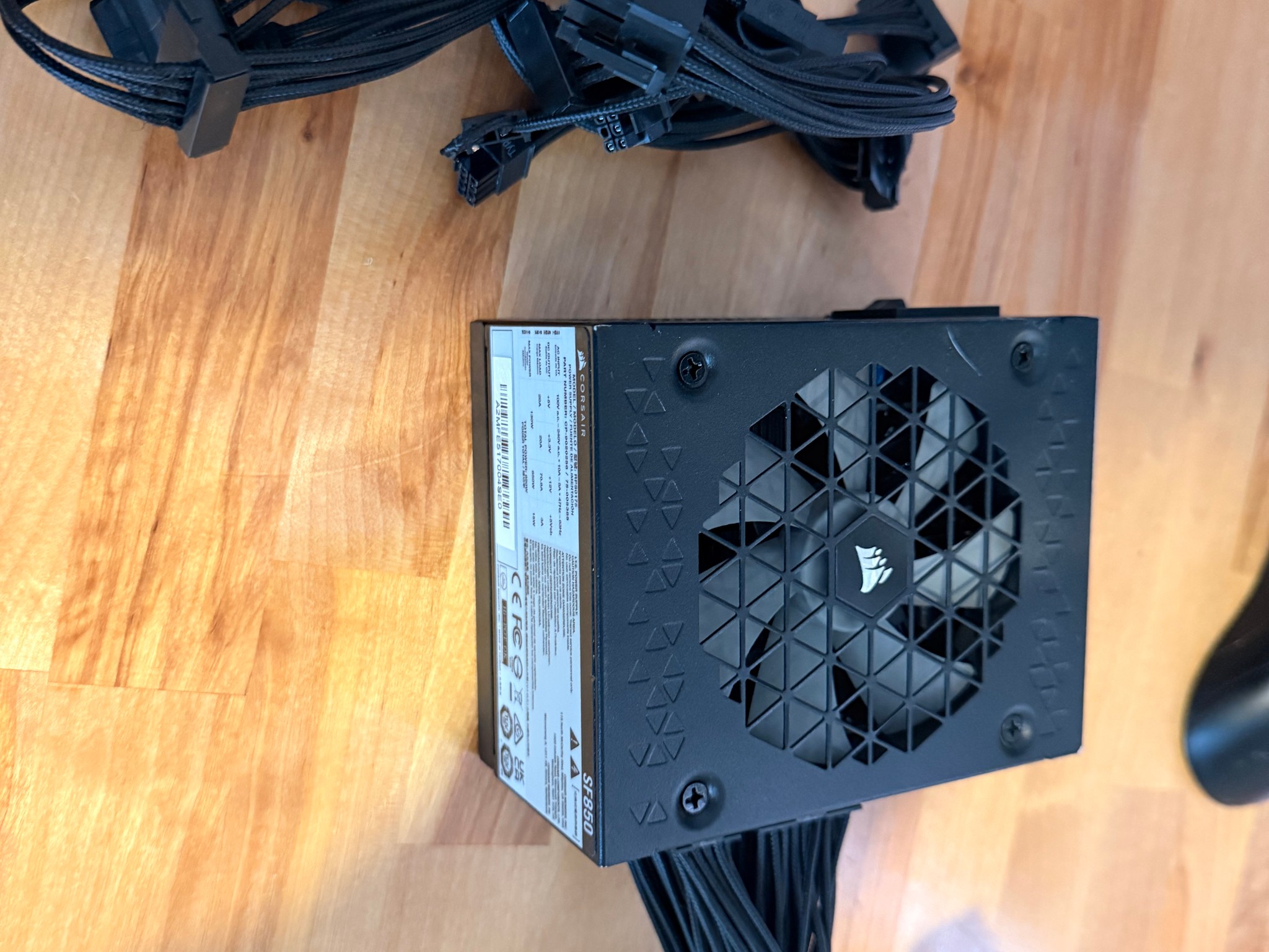 Corsair RM850x SFX mini power supply for ITX