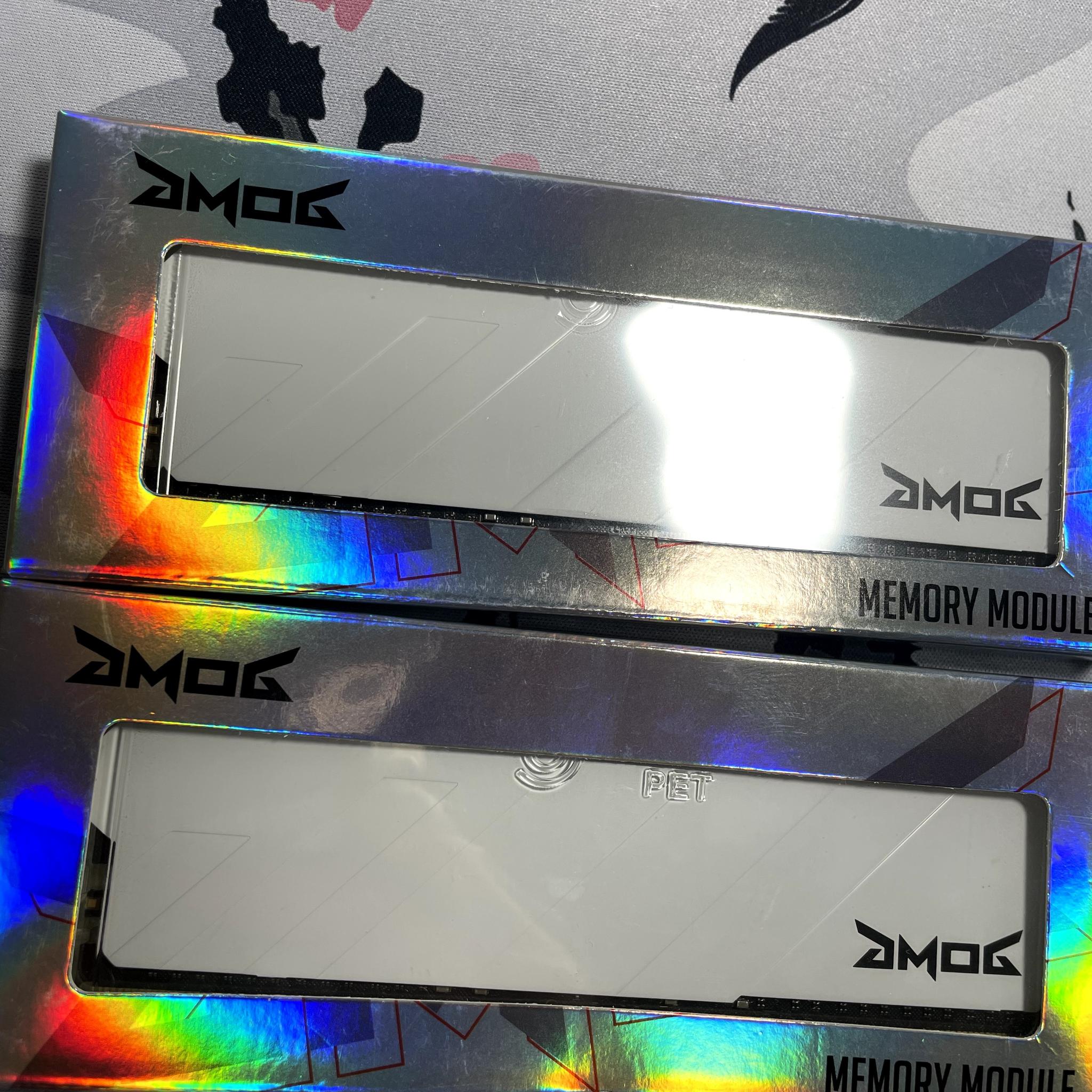 GMOG (Golden Memory of Gamer) White DDR4 32GB (2 x 16GB) 2666MHz
