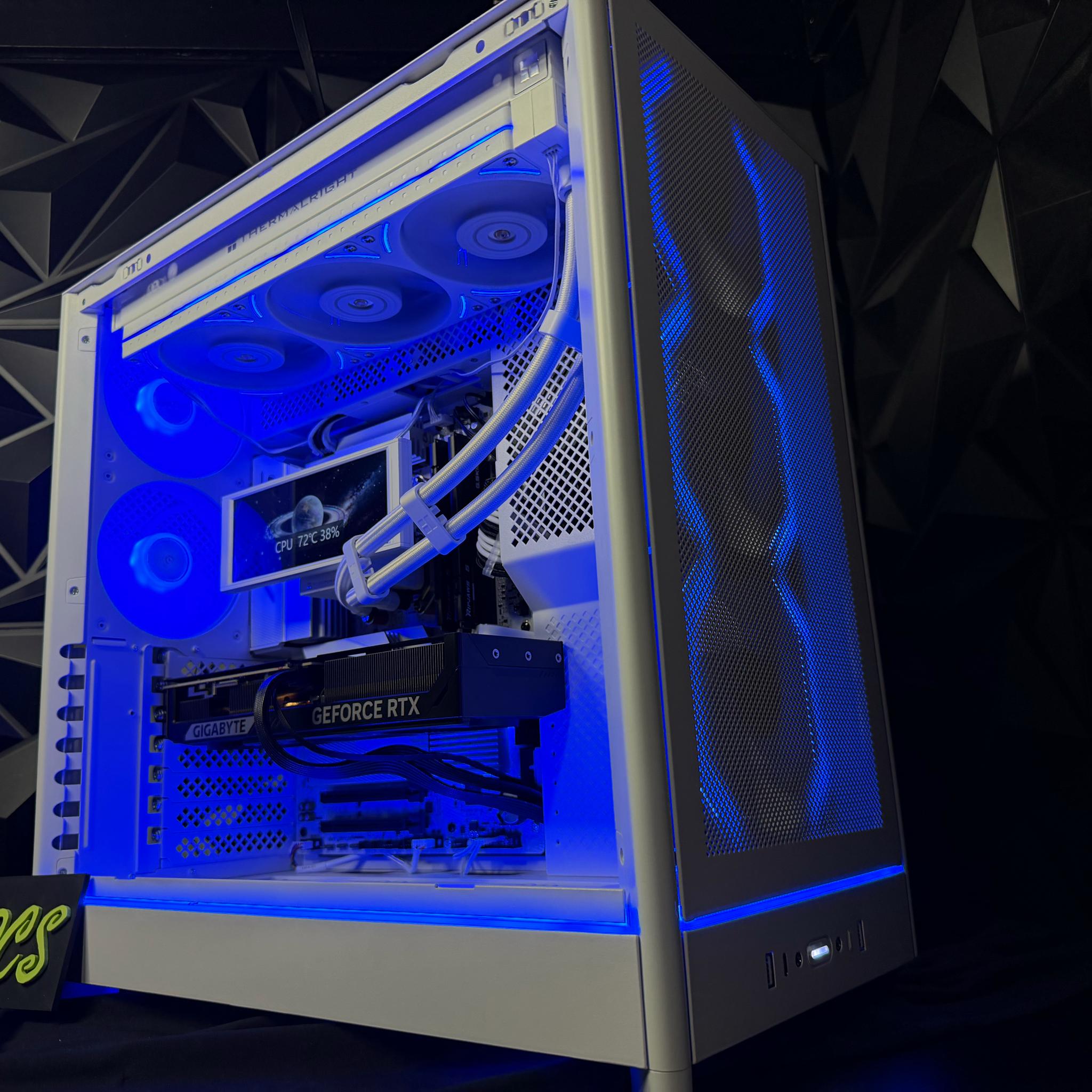 🌑❄️ MIDNIGHT GLACIER ❄️🌑 Ryzen 7 7800X3D| RTX 5070| 64 GB DDR5| 2.5 TB NVMe| 850W PSU