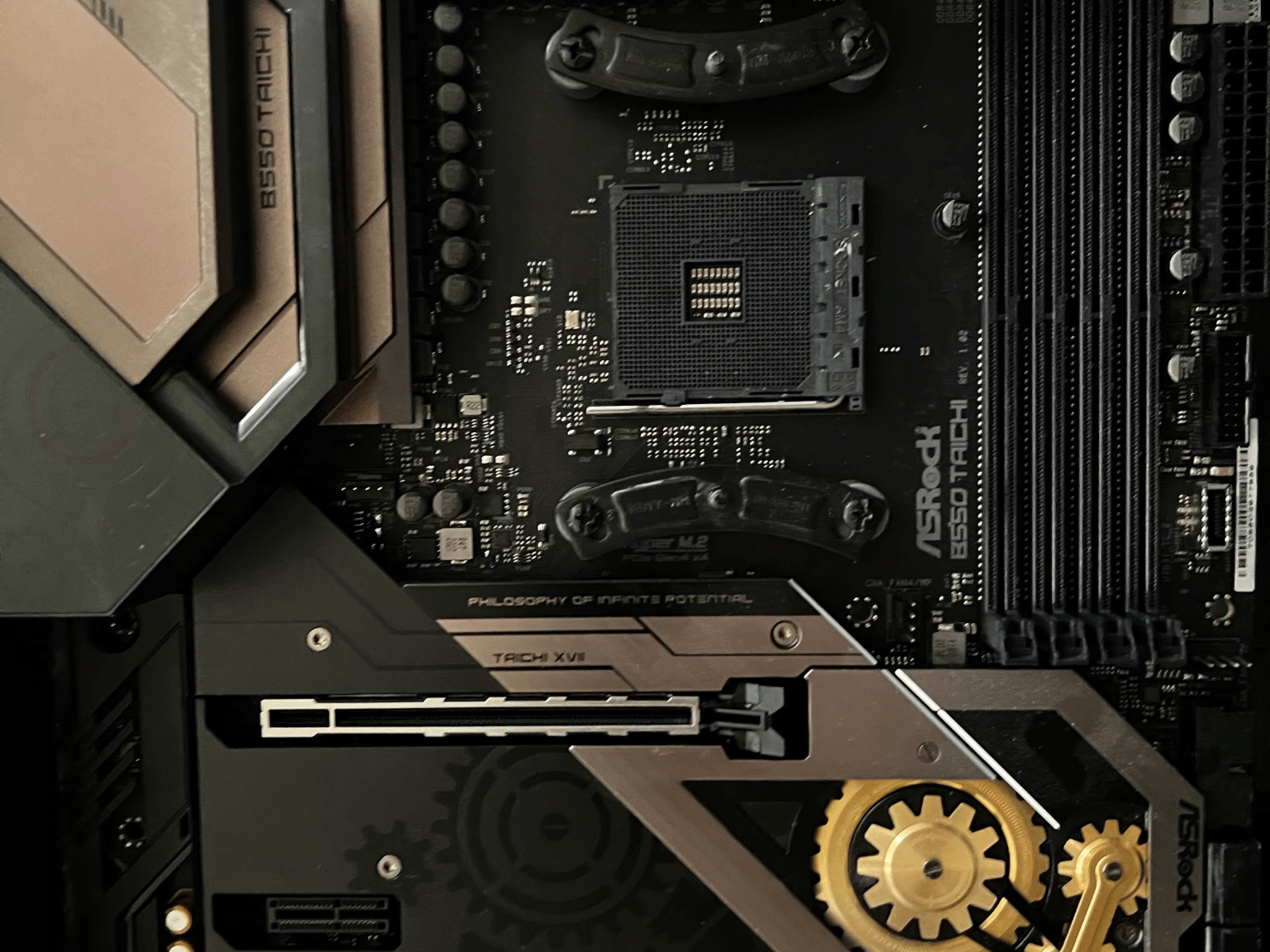 ASRock B550 Taichi AM4 Motherboard (READ DESCRIPTION)