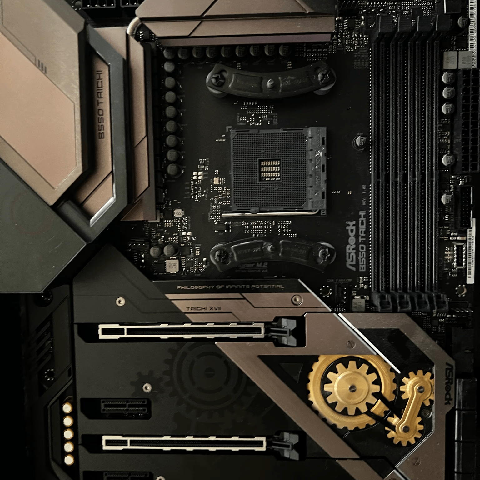 ASRock B550 Taichi AM4 Motherboard (READ DESCRIPTION)