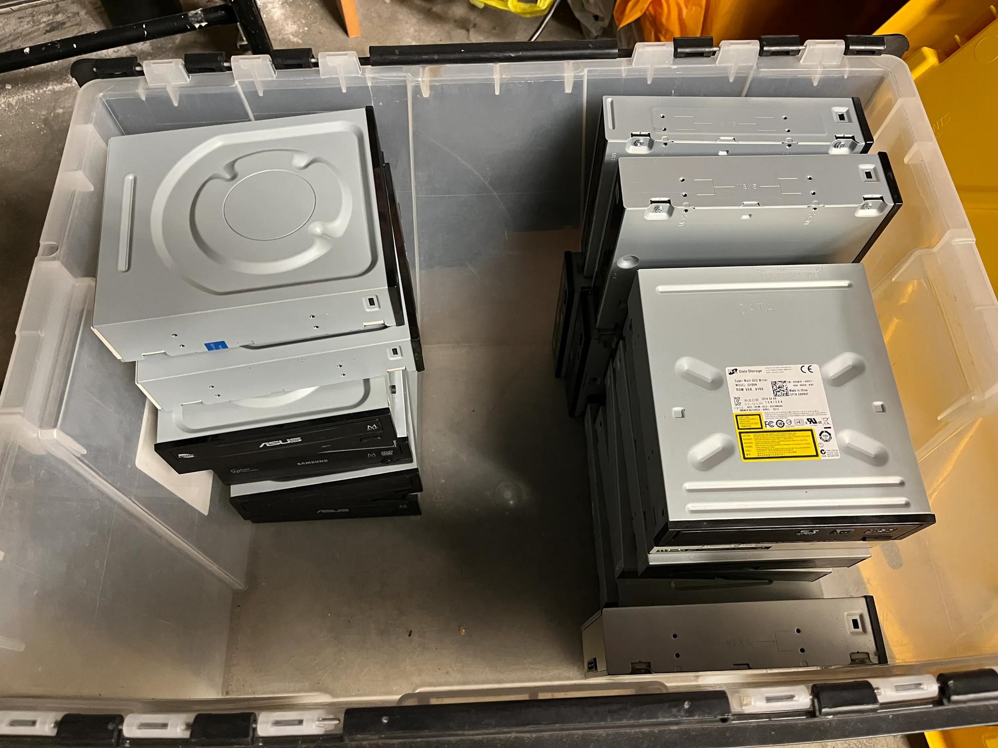 DVD CD Rewritable Drive Burner For Internal Desktop Computer, (1 Piece, Random Model) - Tested