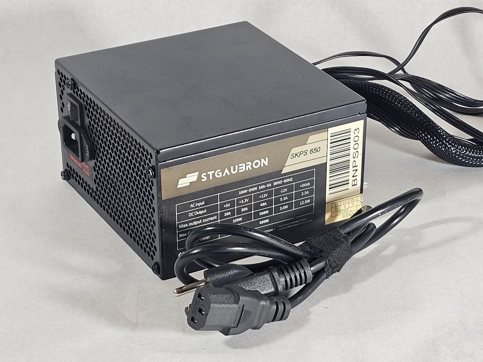650 Watt STGAUBRON SKPS 650W Power Supply - Like New