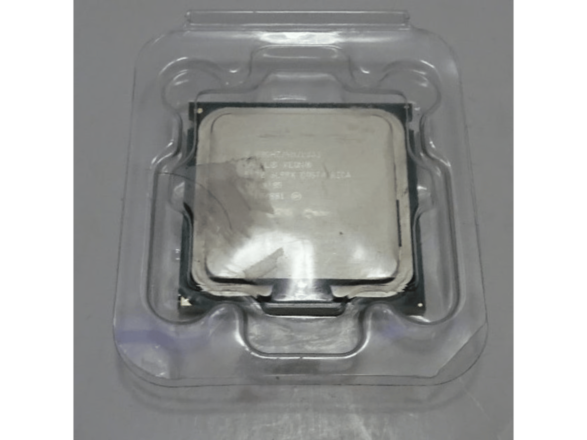 Intel Xeon Processor 5130 SLABP CPU 2GHz 4MB Cache 1333MHz FSB LGA771