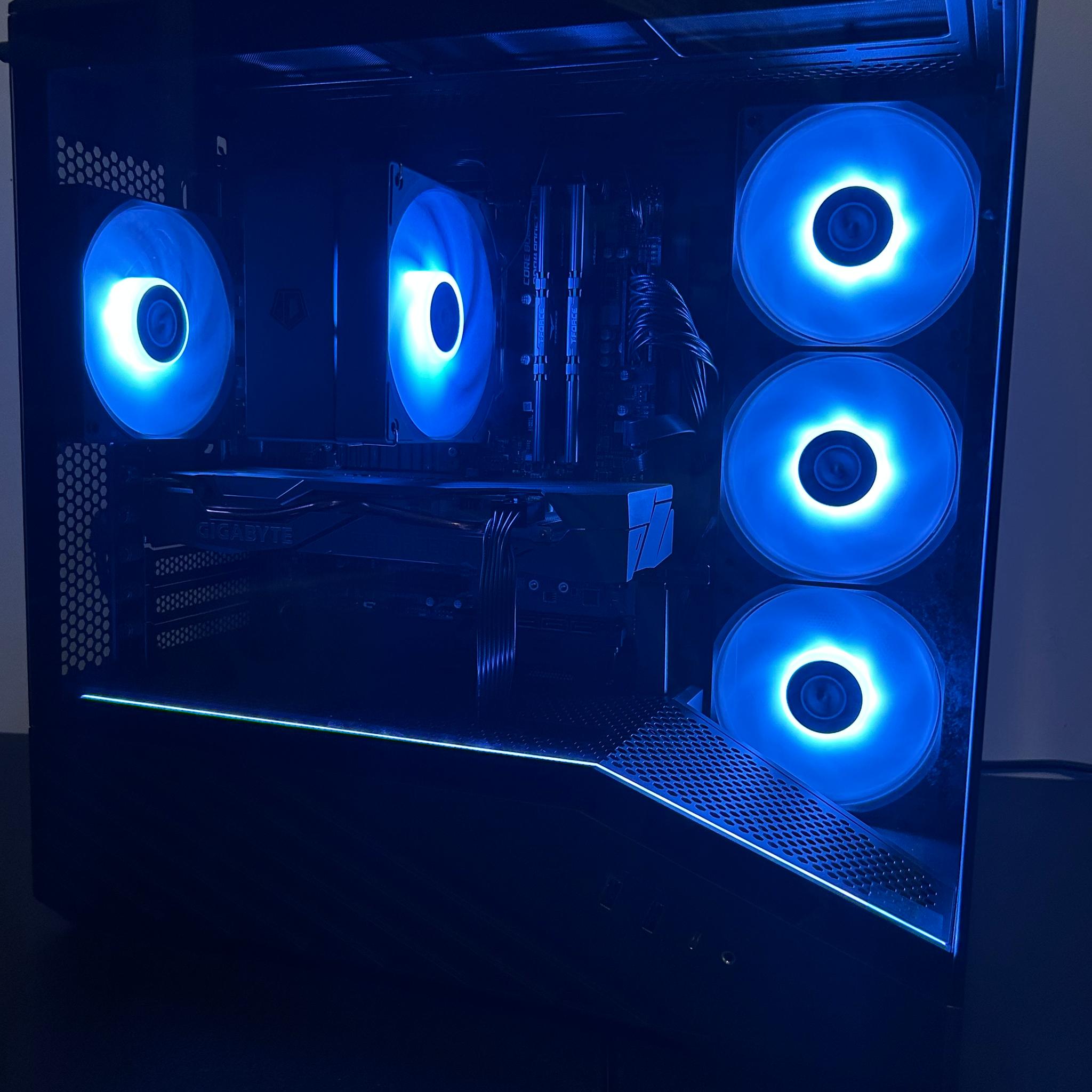 LIAN LI CASE, 5800x, 2060 super, 1tb ssd, RGB Gaming PC!