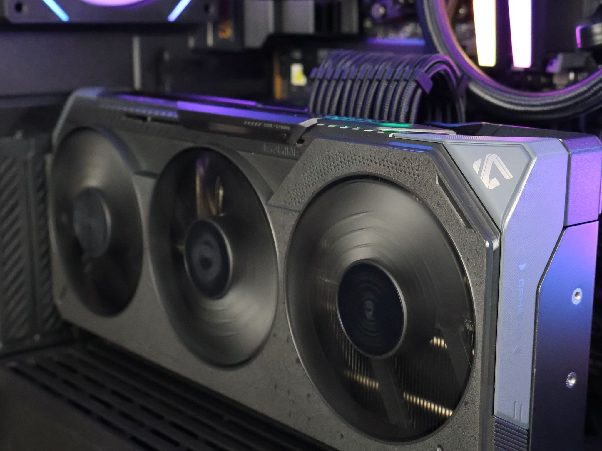 ⚫ Ryzen 7 7800X3D/RX 9070XT 16GB Gaming/Streaming PC ⚫