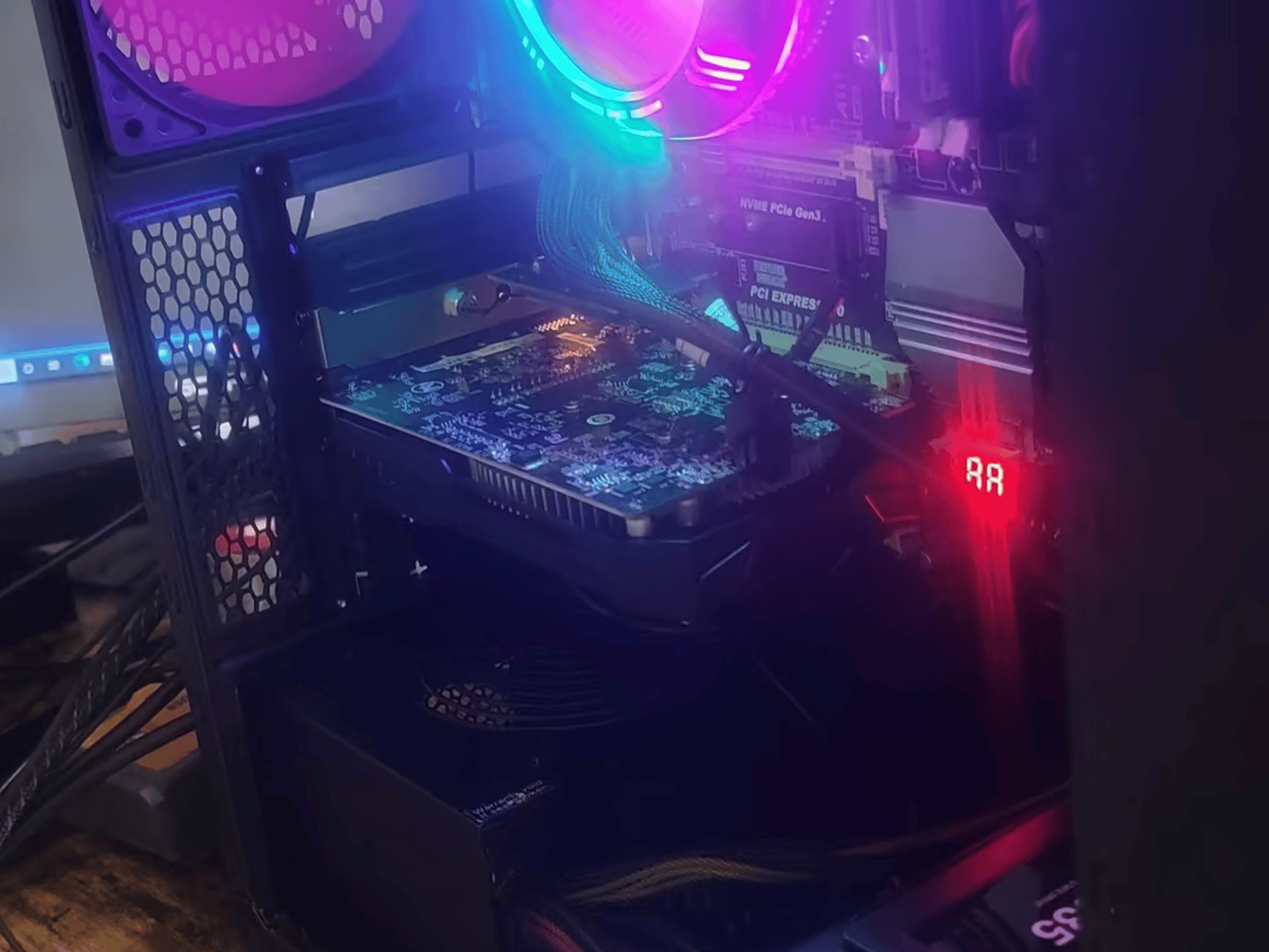 'Red Zombie' 8 Core w/ 560 4GB