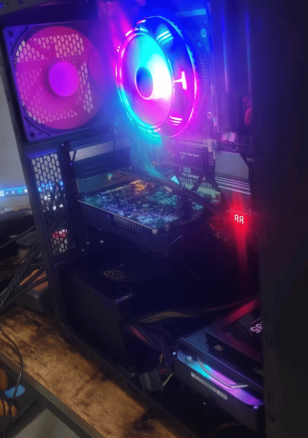 'Red Zombie' 8 Core w/ 560 4GB