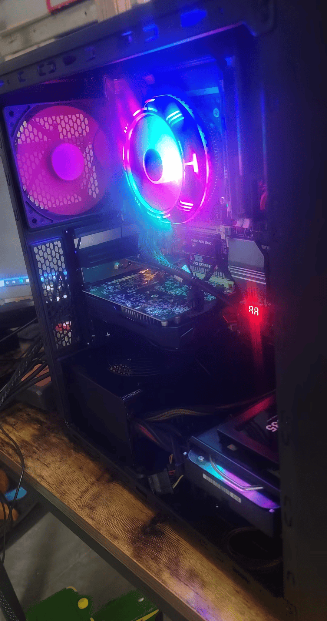 'Red Zombie' 8 Core w/ 560 4GB