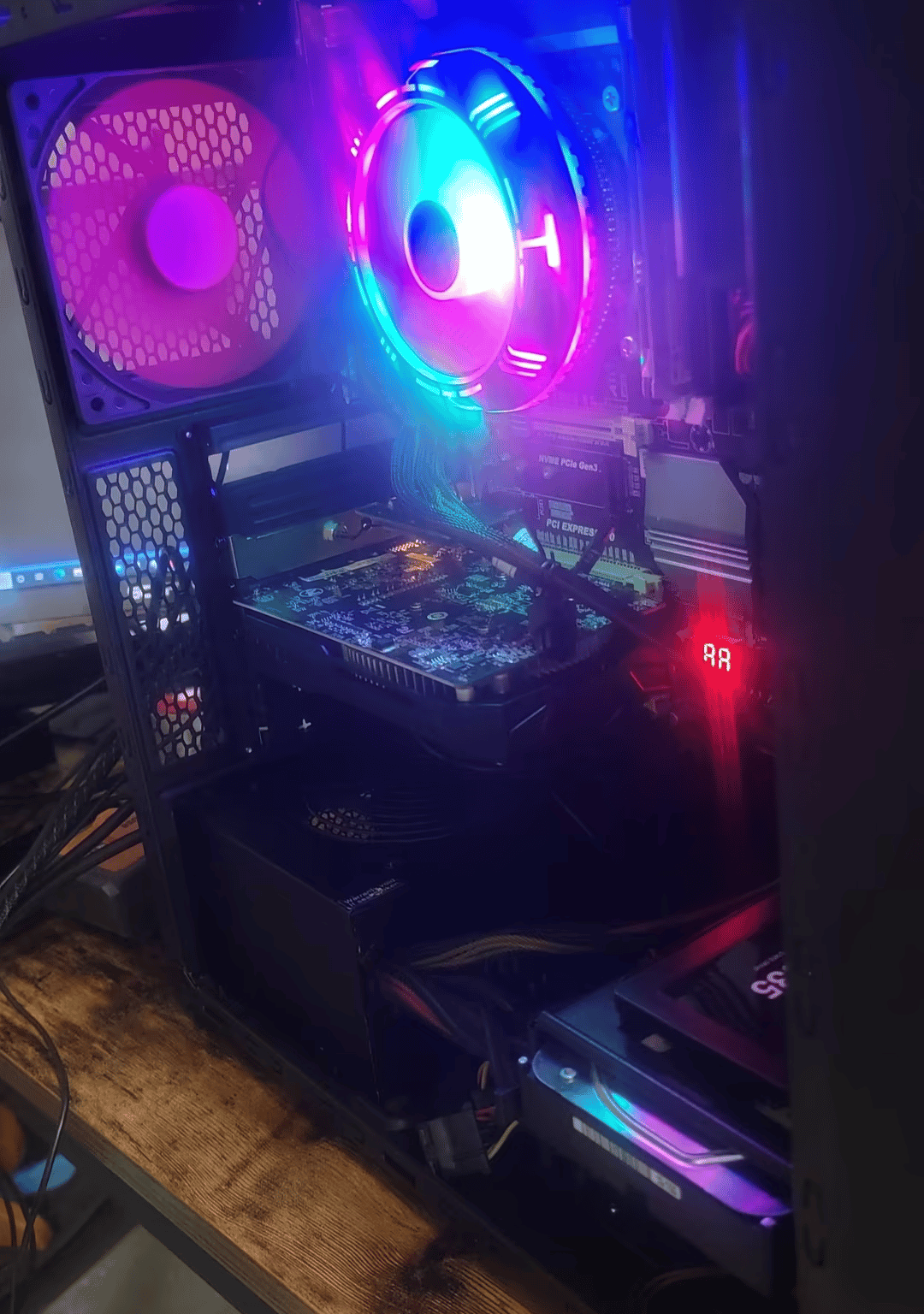 'Red Zombie' 8 Core w/ 560 4GB