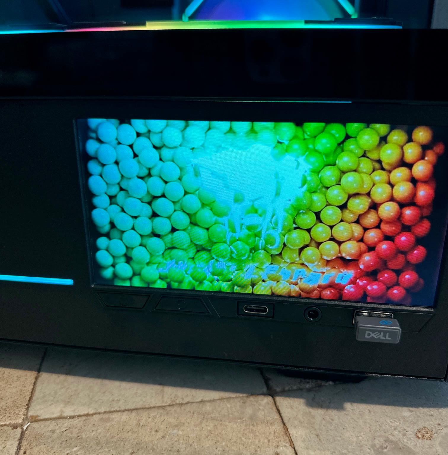 I9-12900K & RTX 5070 12GB / Mid Tower Gaming PC - 5.5" Integrated LCD