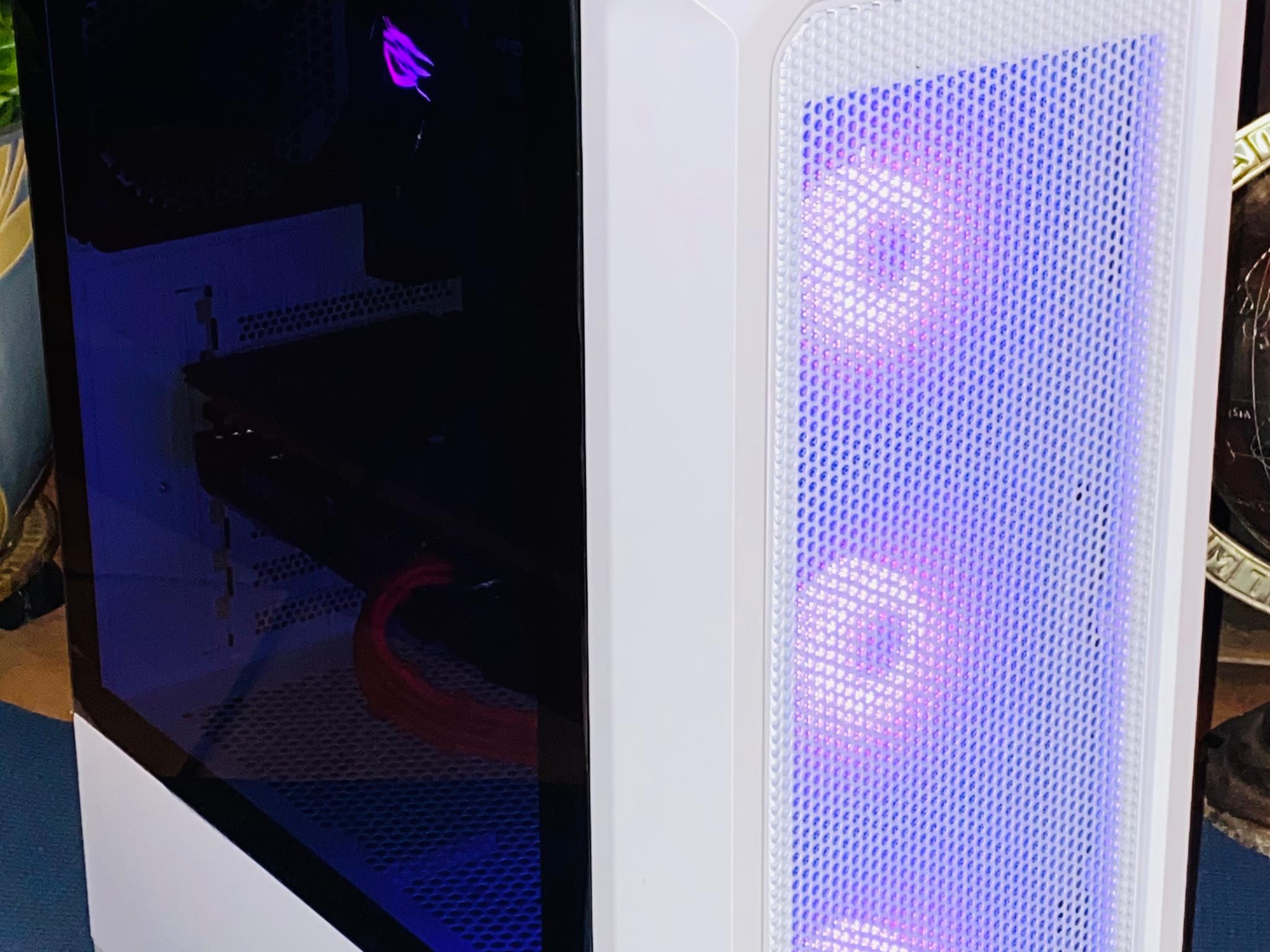 (White)Ryzen 7|RX6600|Rog Strix B550-F|16GB RAM T-Force Delta RGB|512GB M.2. NVMe SSD|Windows 11 Pro