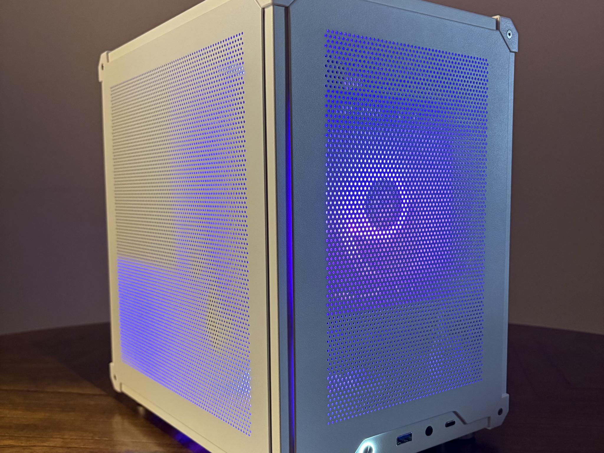 Minimalist White PC - Ryzen 3500 | RTX 3050 | 16GB RAM | 1TB NVMe SSD | WIFI 6E + BT 5.3 | Win11