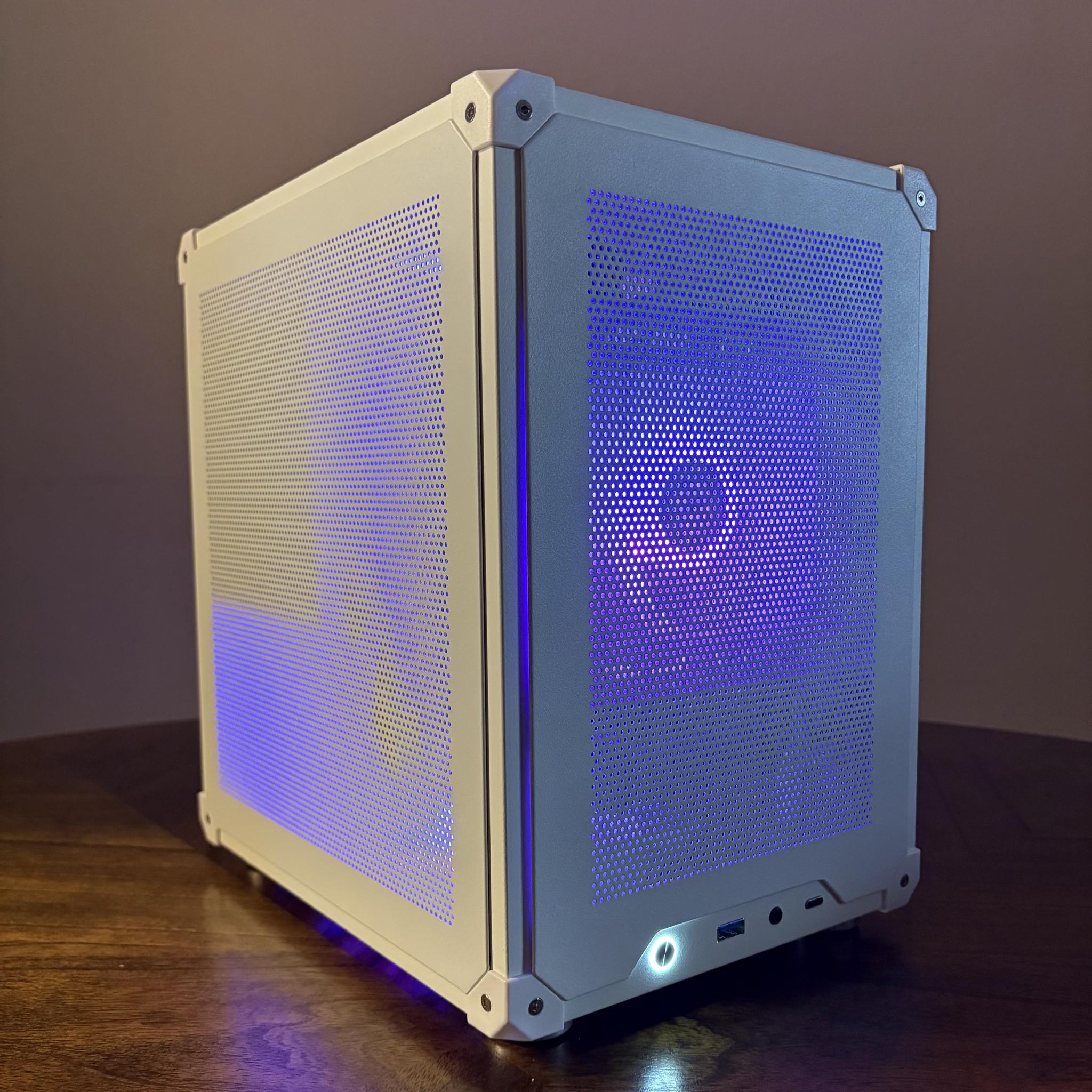Minimalist White PC - Ryzen 3500 | RTX 3050 | 16GB RAM | 1TB NVMe SSD | WIFI 6E + BT 5.3 | Win11