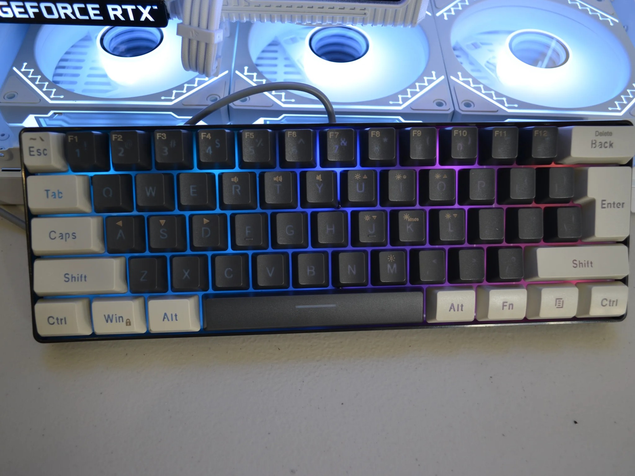⚪White Out⚪ Free Keyboard⌨️ | RTX 3060ti | Ryzen 5 5500 | 1tb NVMe | Windows 11 FULLY ACTIVATED