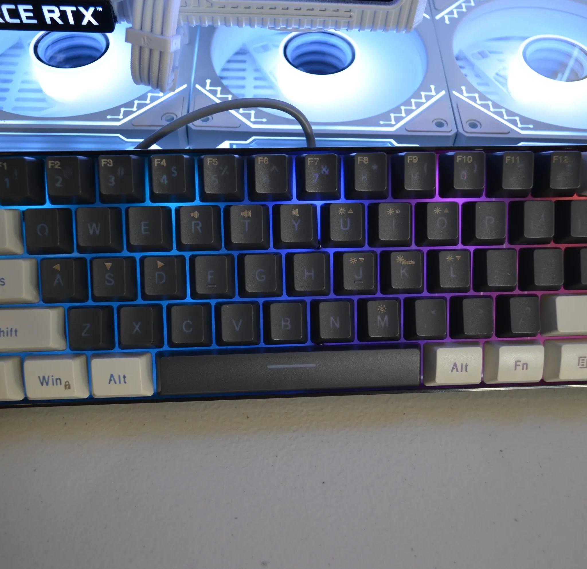 ⚪White Out⚪ Free Keyboard⌨️ | RTX 3060ti | Ryzen 5 5500 | 1tb NVMe | Windows 11 FULLY ACTIVATED