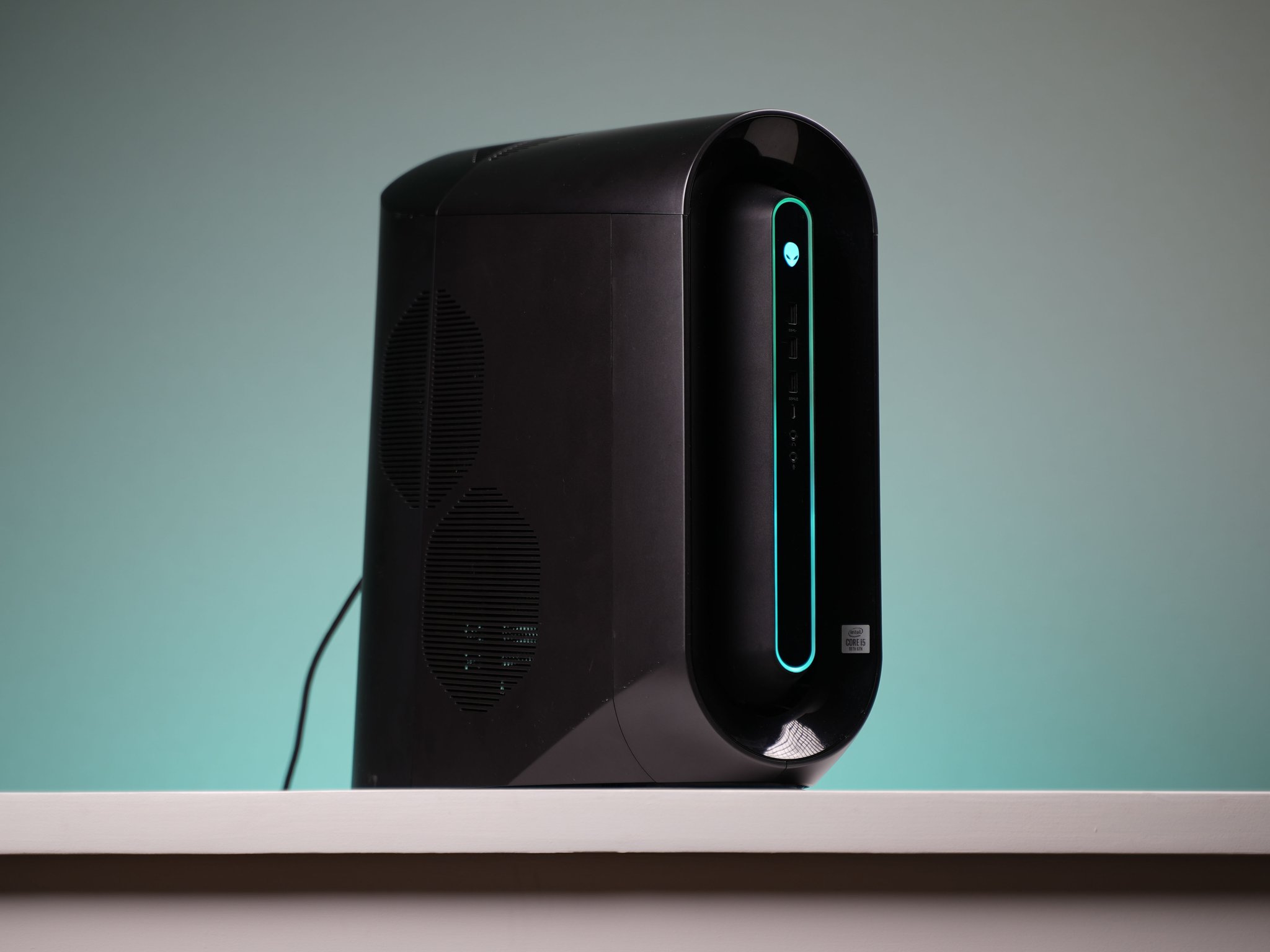 “Auro.form” RTX 2060 Super Intel Core i5 10400f 16GB 1.3TB Windows 11 Gaming PC Powerhouse