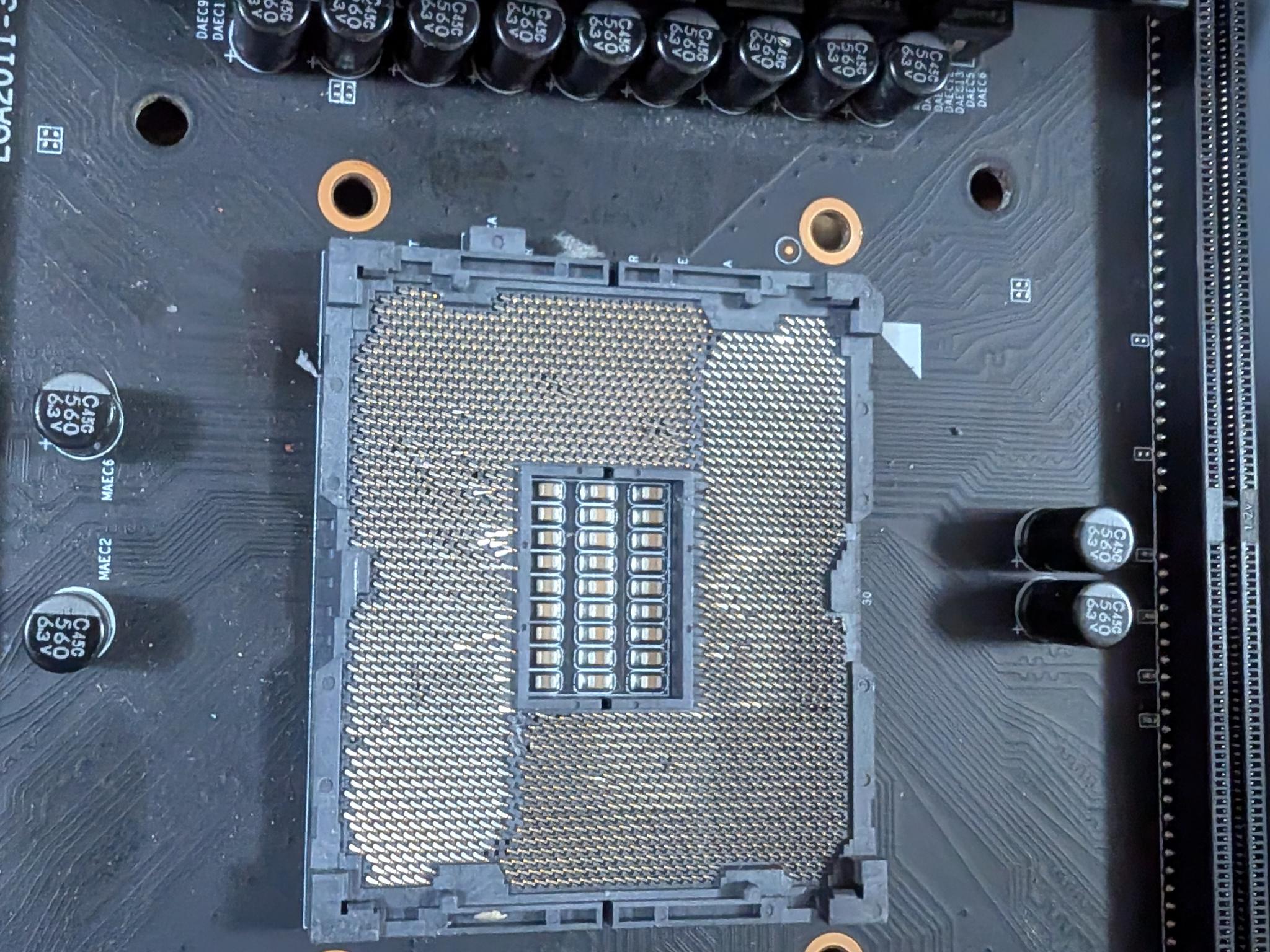 *READ* X99 motherboard + Core i7 5820K