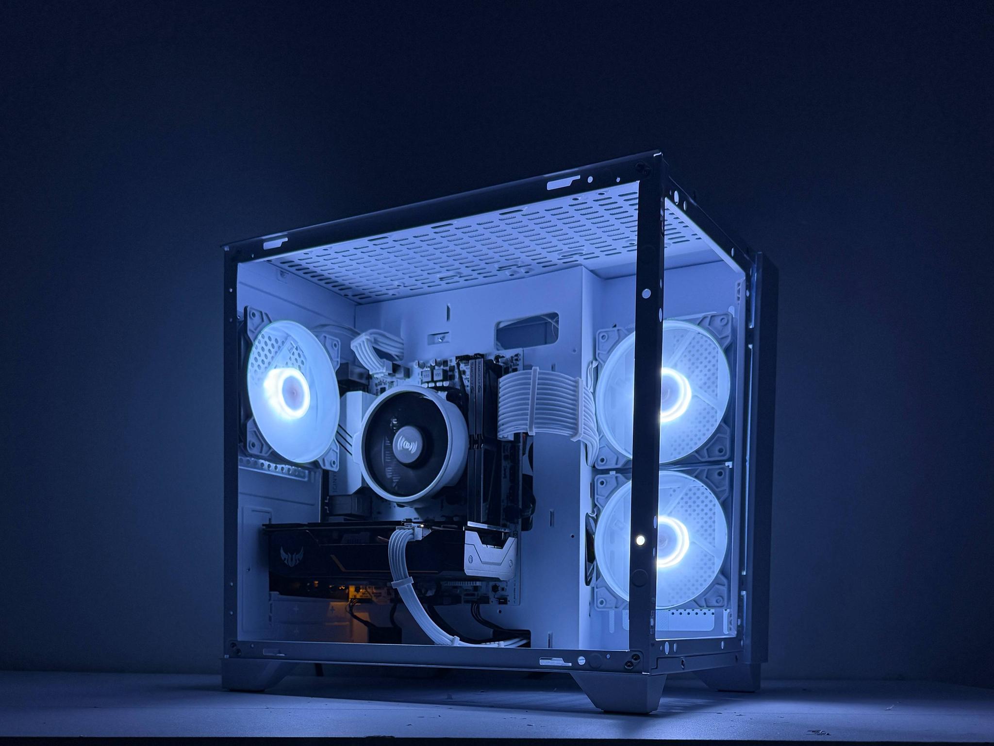❄️Icebound❄️ | 1080p Gaming PC | Ryzen 5 2600 | Asus GTX 1660 Super | 16GB DDR4 3200MHz