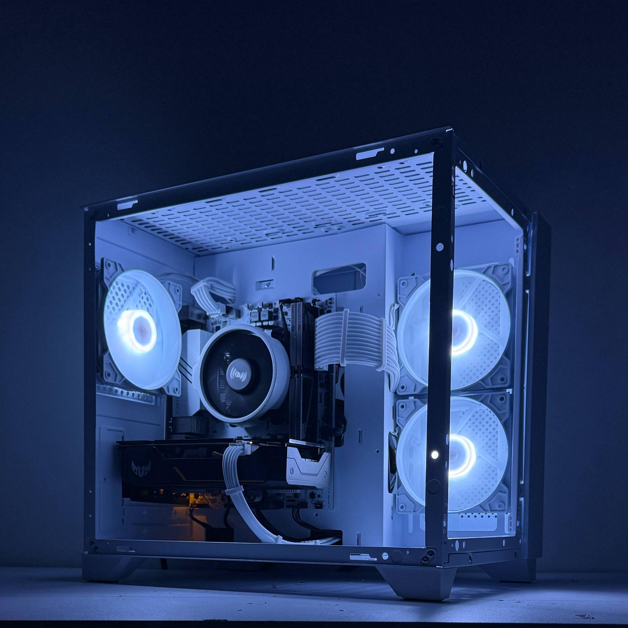 ❄️Icebound❄️ | 1080p Gaming PC | Ryzen 5 2600 | Asus GTX 1660 Super | 16GB DDR4 3200MHz