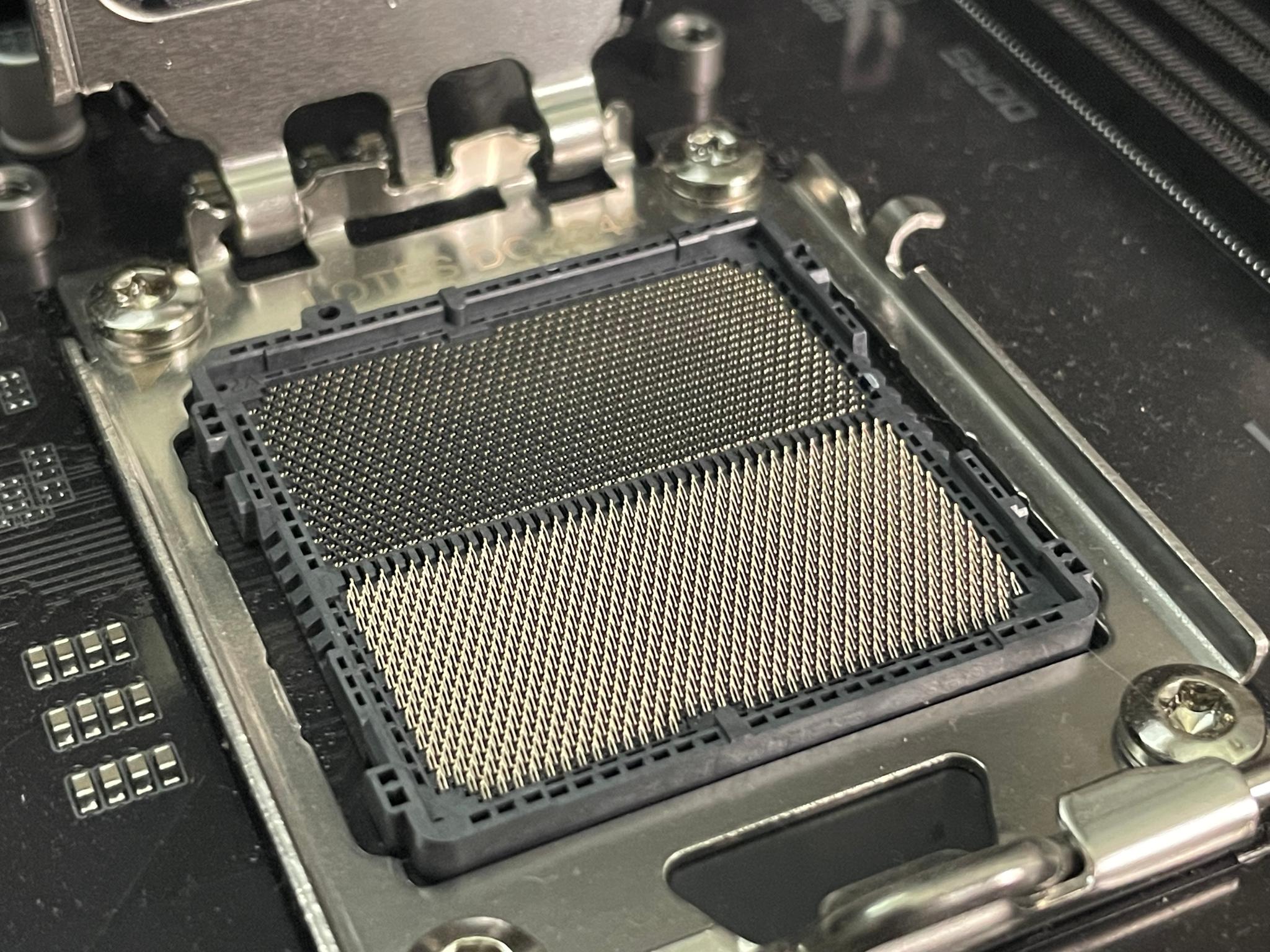 GIGABYTE B650 UD AC - Image 3