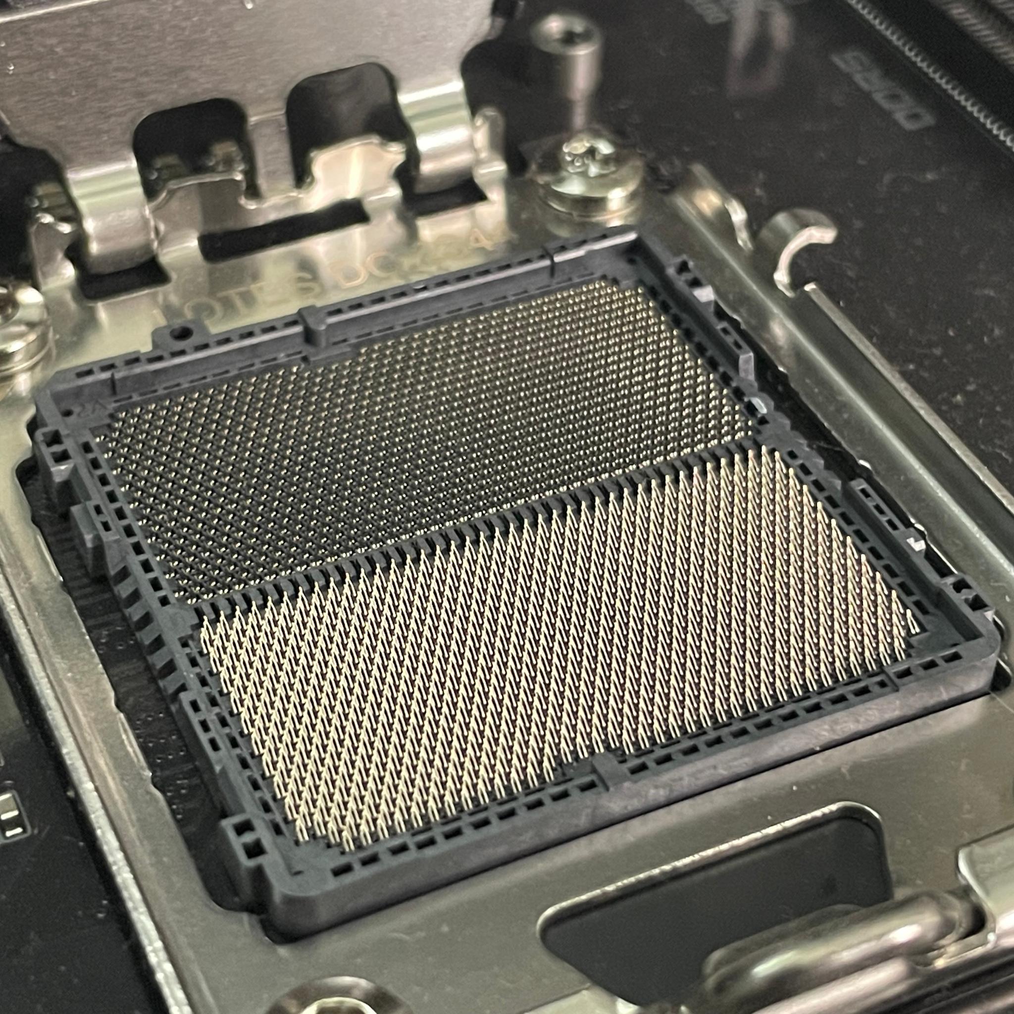 GIGABYTE B650 UD AC | **Read Description | Free Shipping