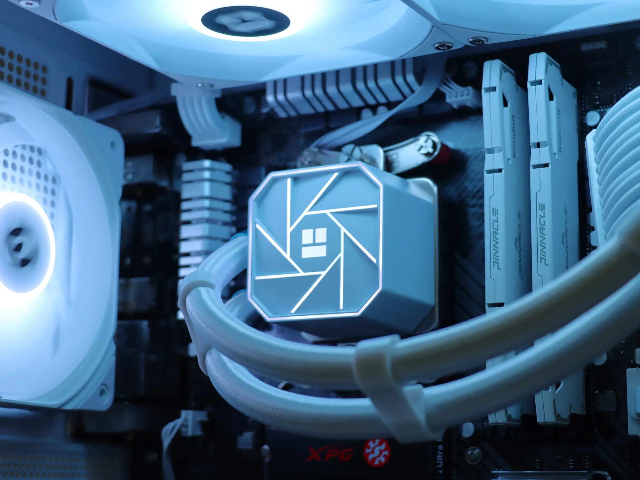 🤍 WHITE RGB GAMING PC | GeForce RTX 2080 | Ryzen 5 | 1tb NVME SSD | 32gb Ram 🤍