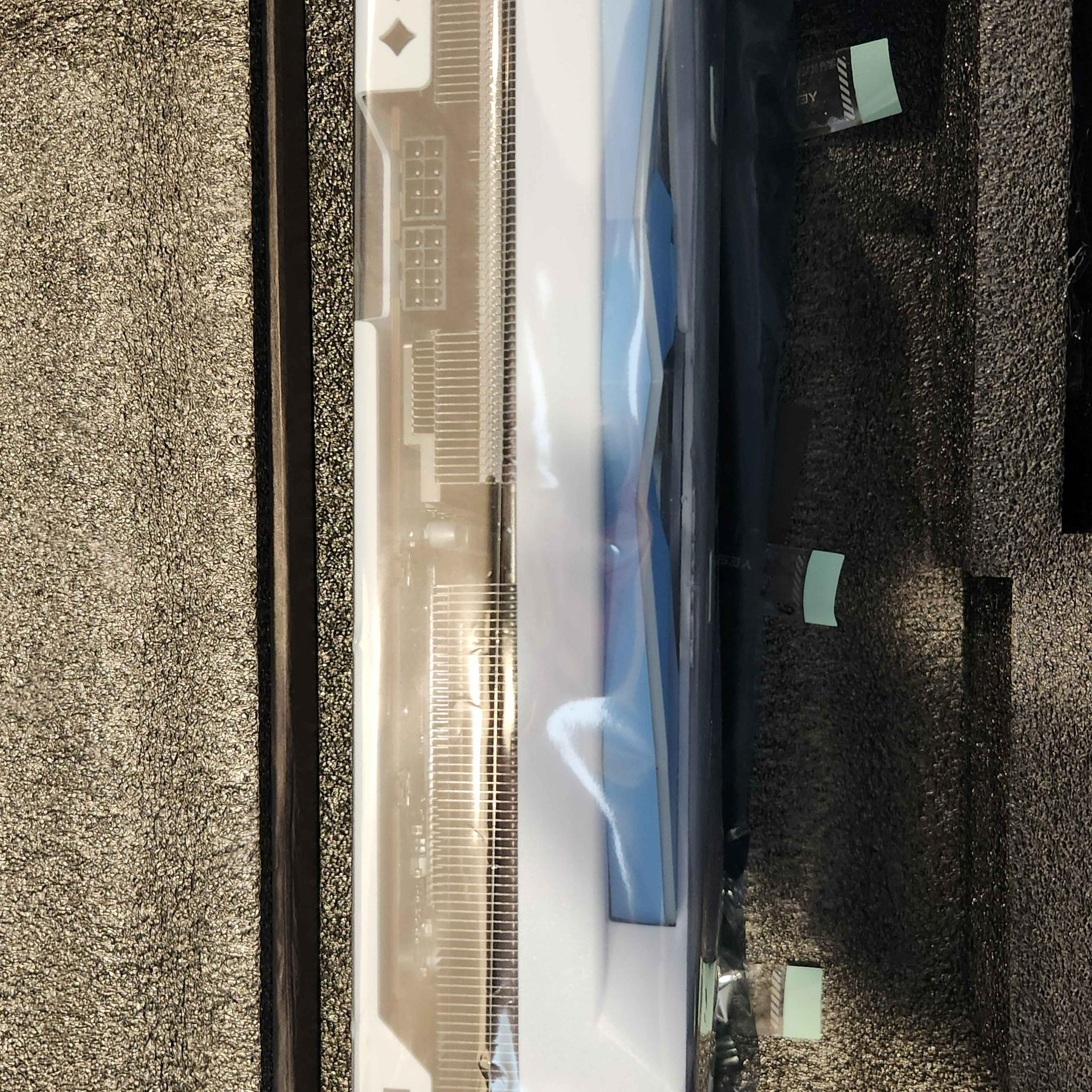 Yeston Sakura AMD 7800XT GPU