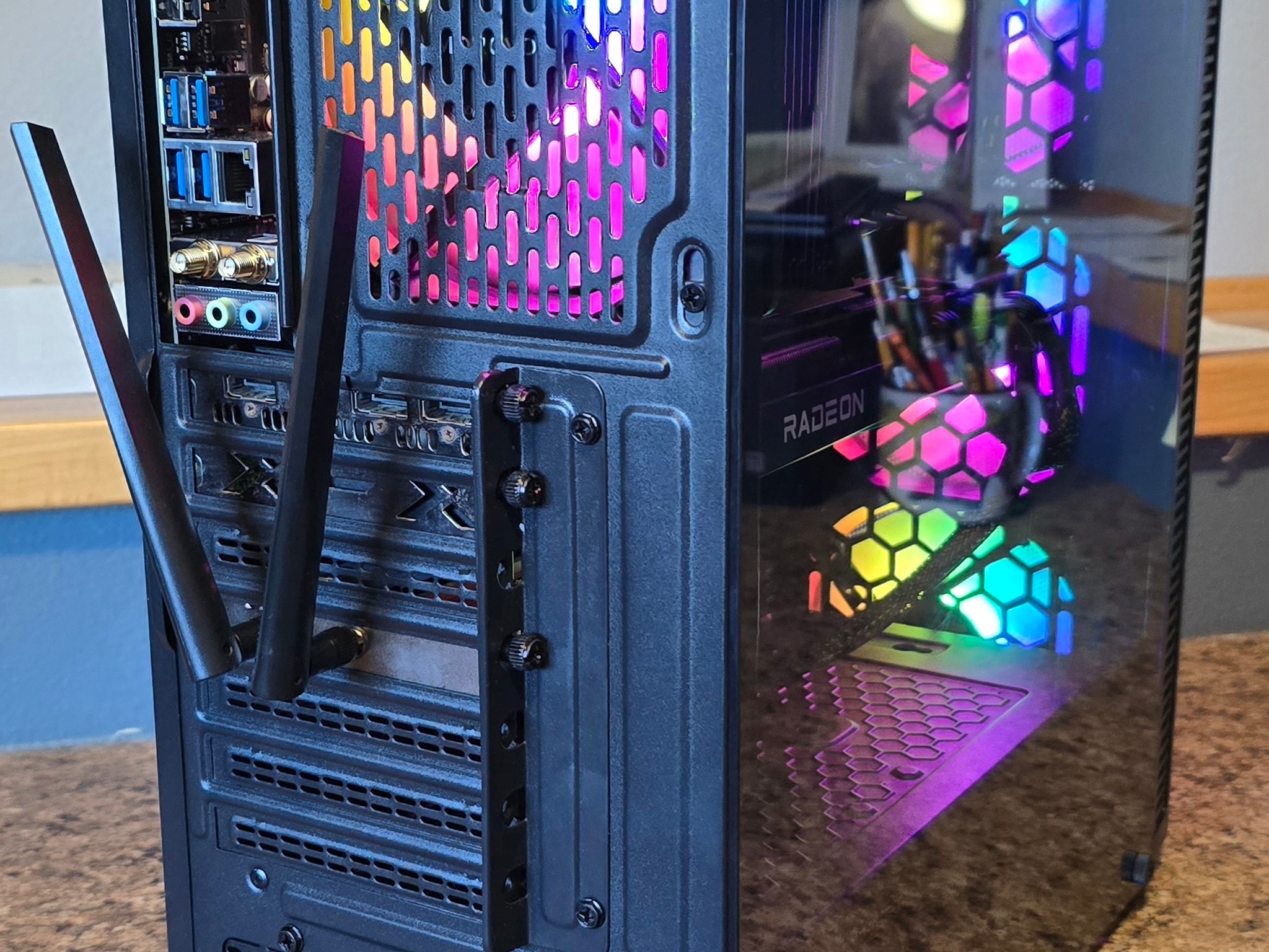 i3-13100 + rx 6700 entry pc build