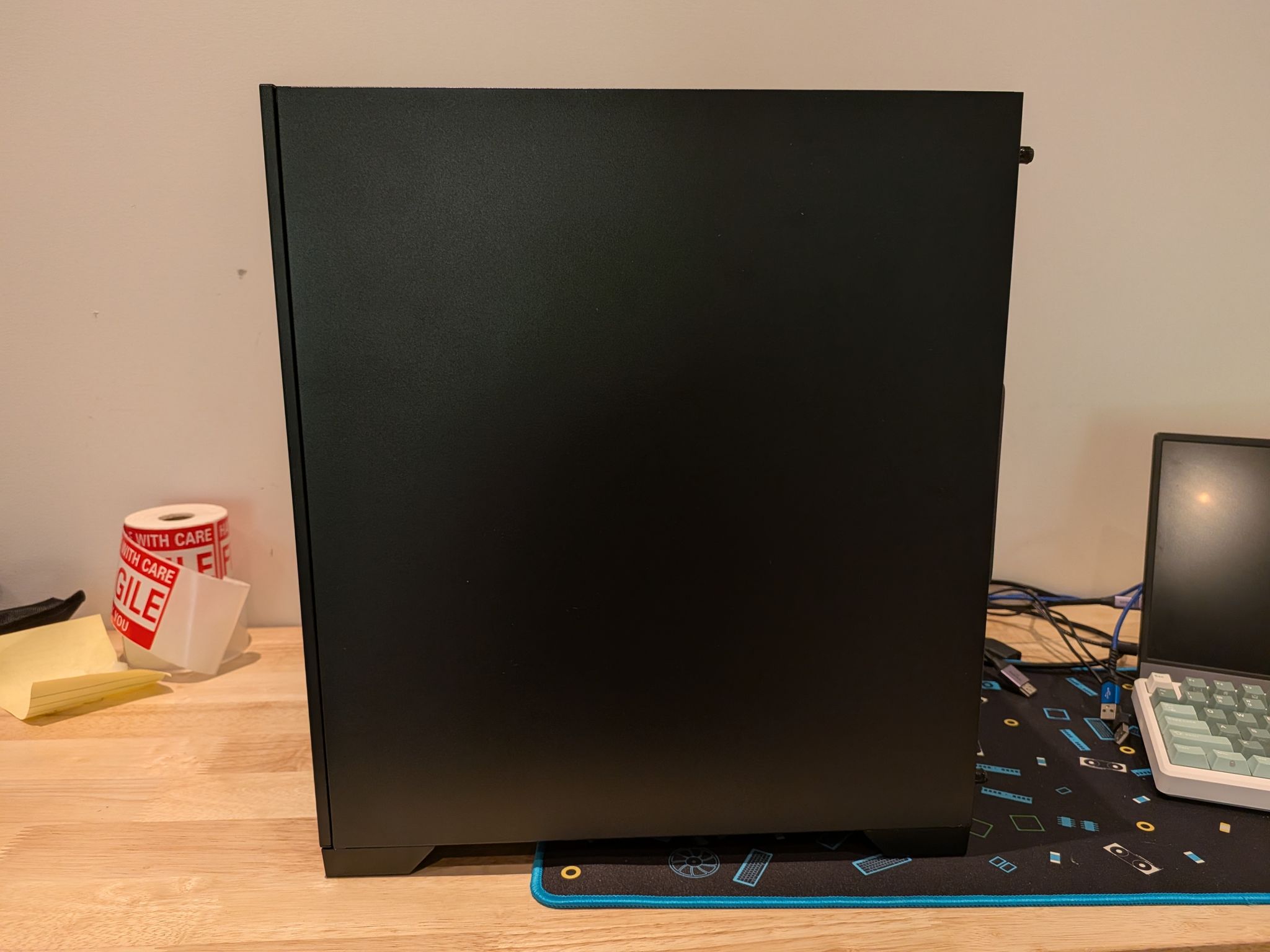 1080p AM5 Starter - RTX 5060 Ti, Ryzen 5 9600X, 16 GB DDR5, 2 TB, RGB