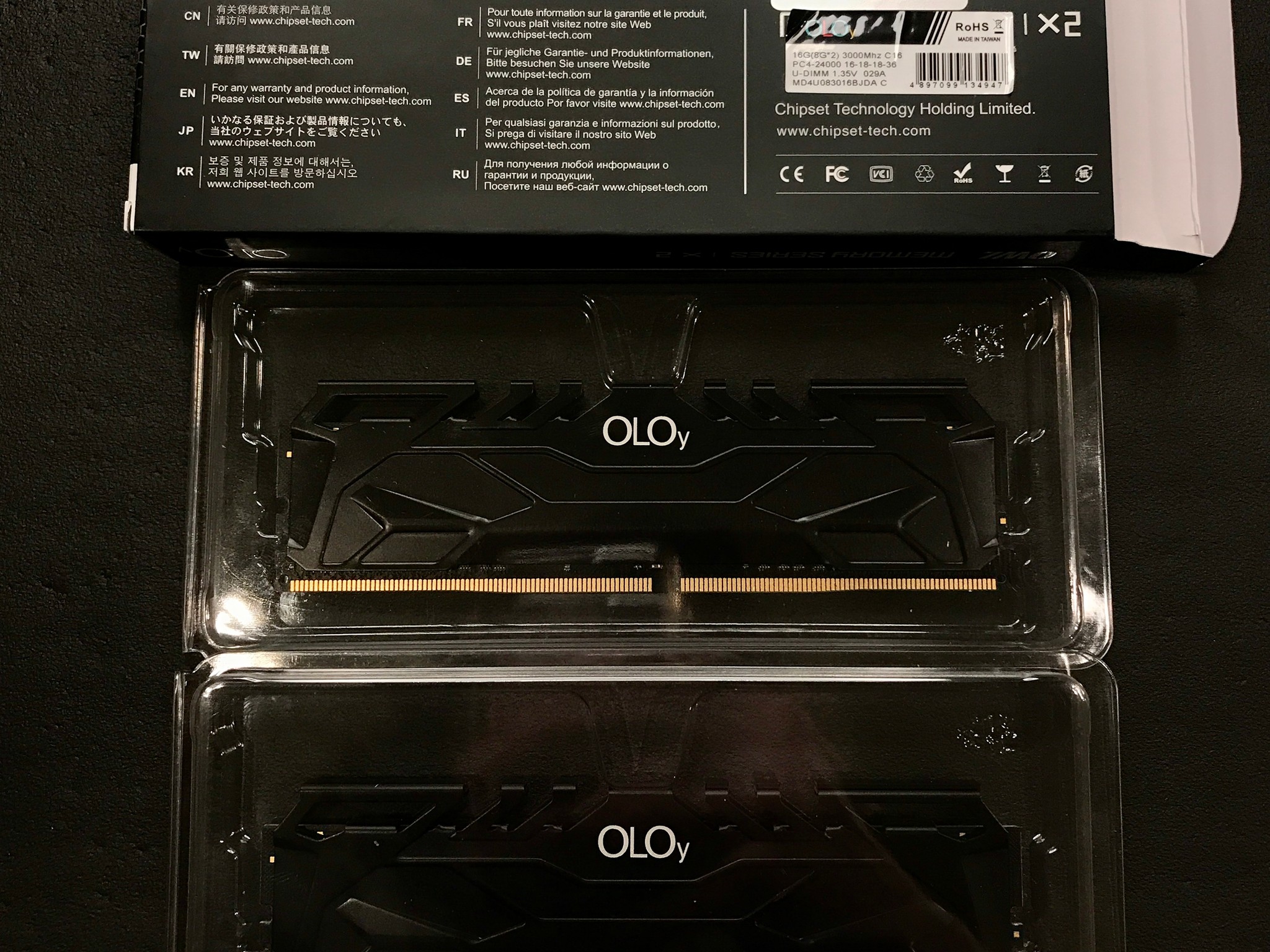 Used black OLOy 16GB DDR4-3000 cl16 