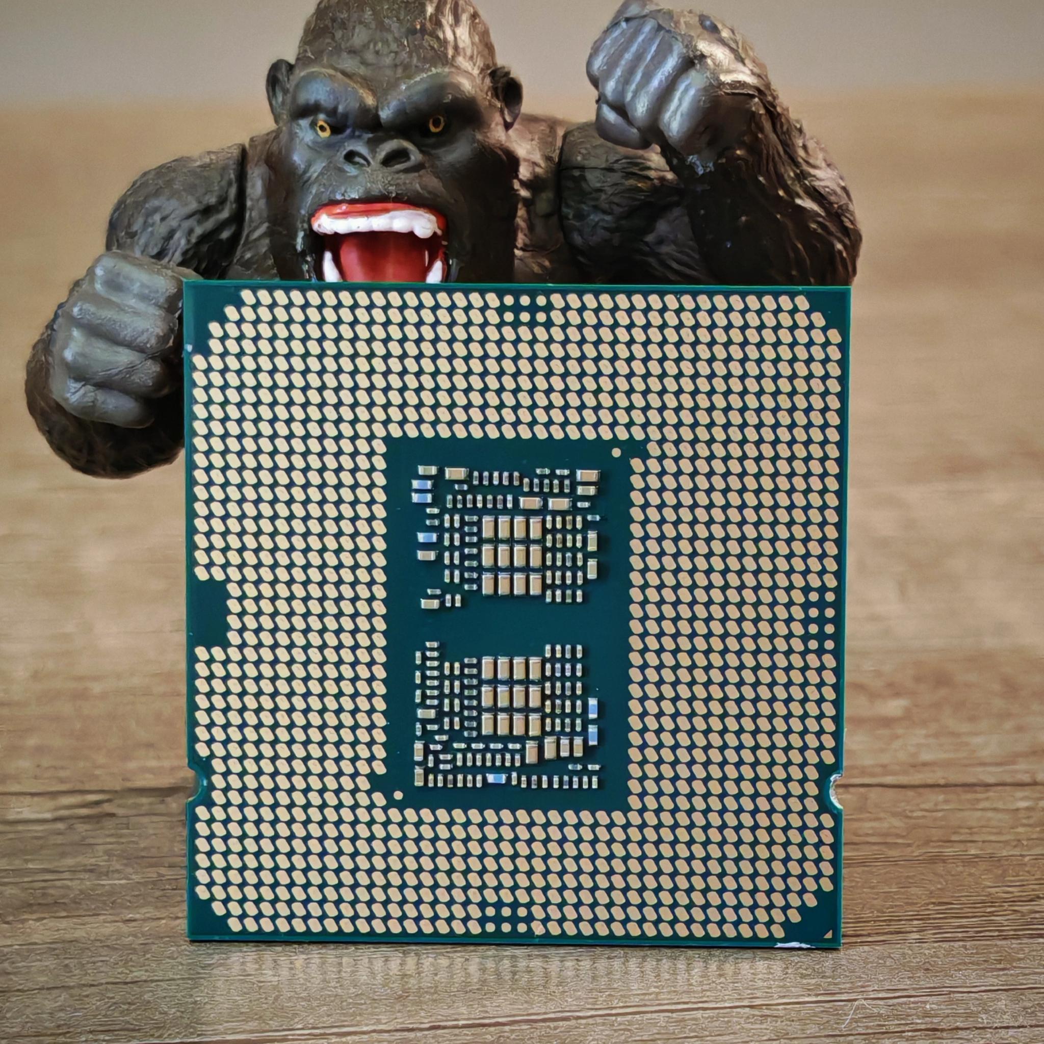 Intel i5 10600K