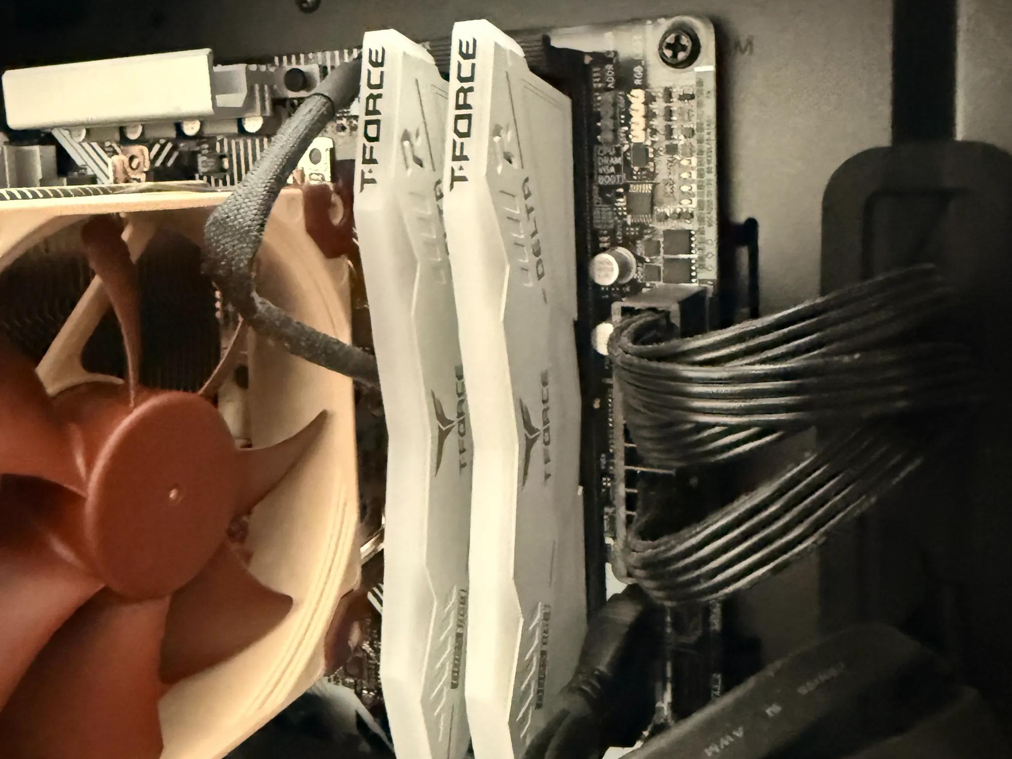Custom Ryzen 5 7600 | 32GB DDR5 | 2TB NVMe | Premium Cooling *NO GPU*