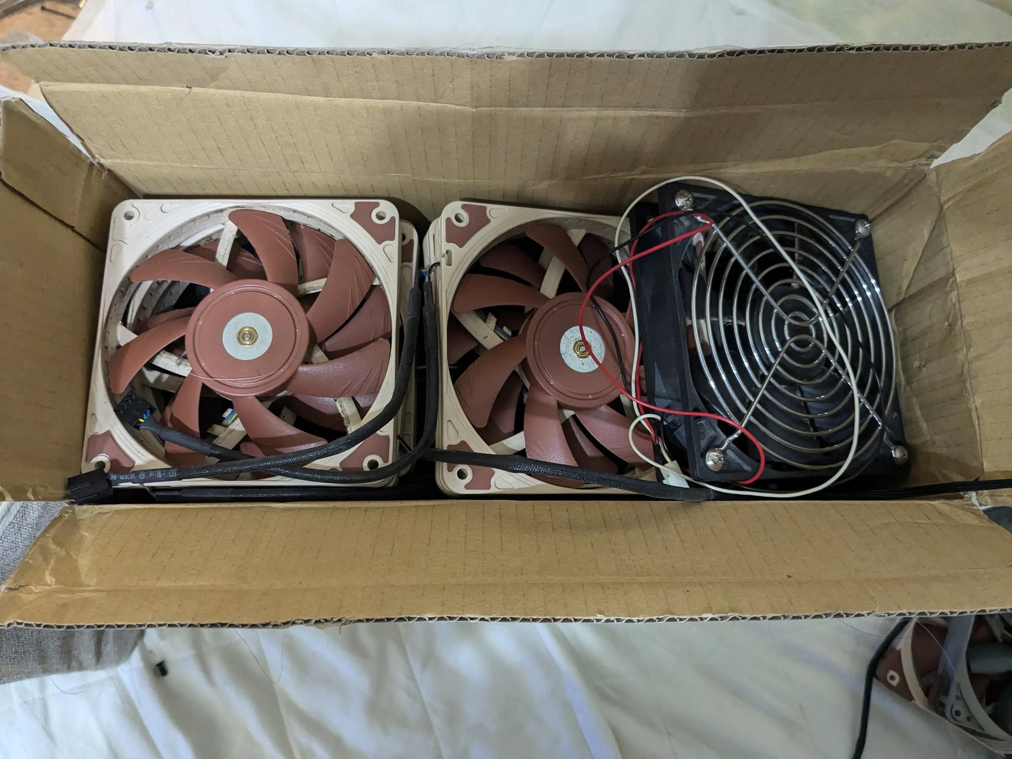 30+ 120mm PC fans (mixed brands, models, connections)