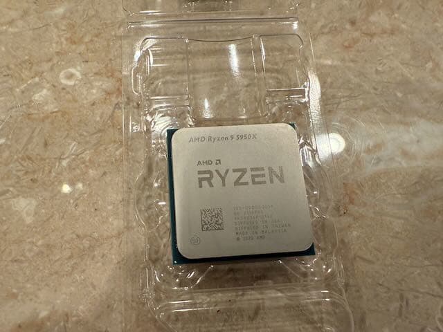 AMD Ryzen 7 5800x