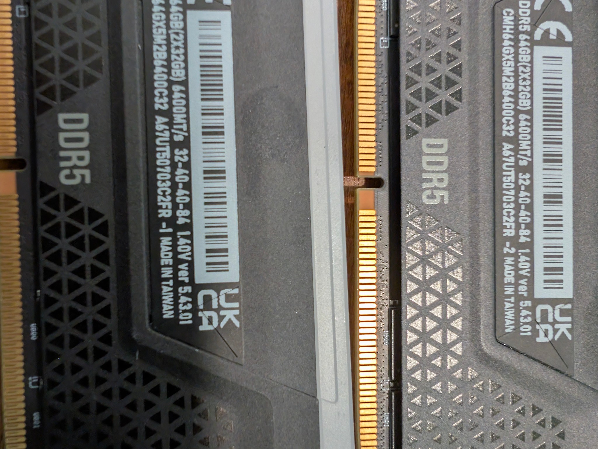 Corsair vengece 64gb RGB 2x32 6400