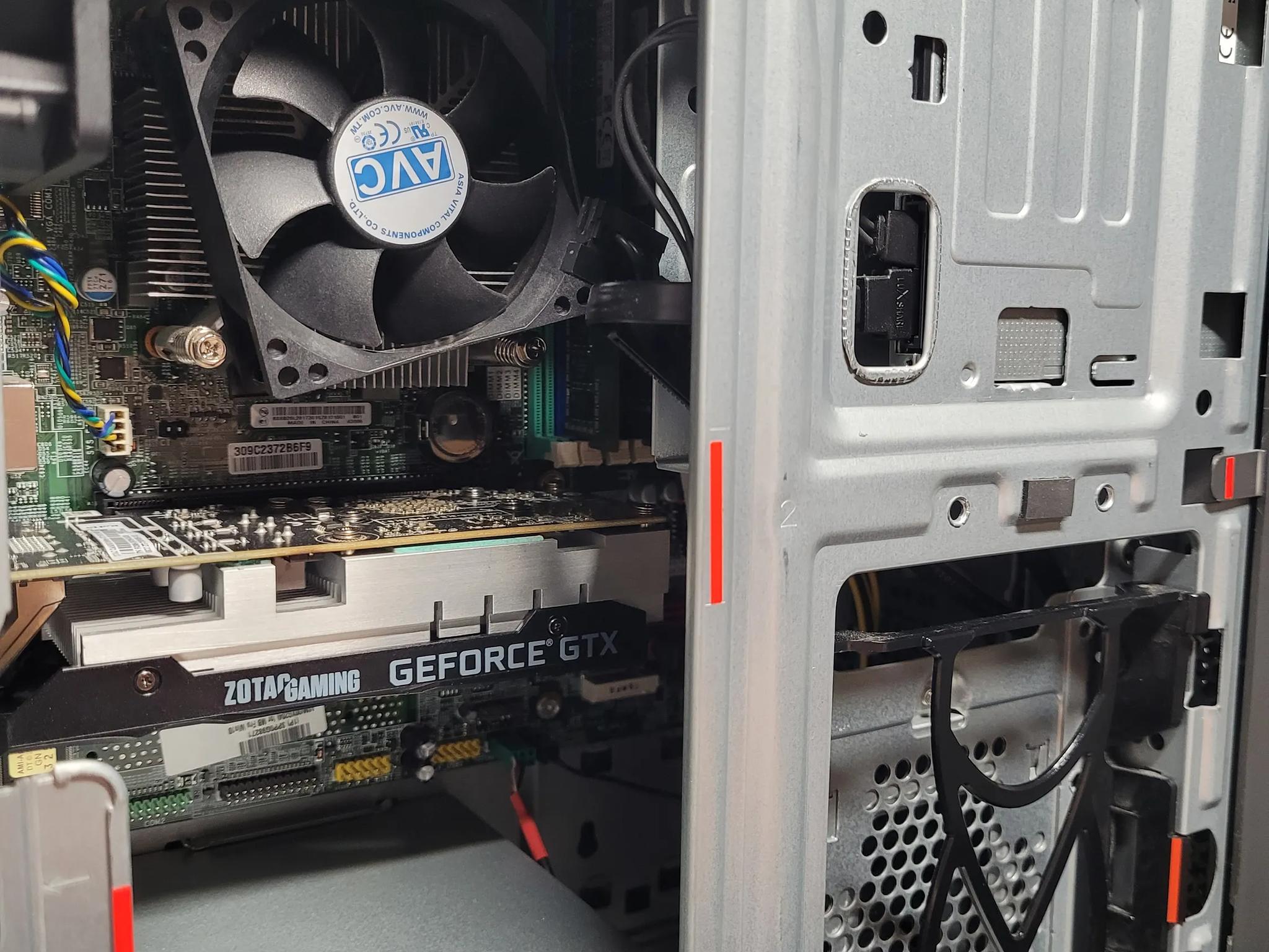 Budget Gaming PC // i5-7500 // GTX 1650 // 512GB SSD // 12GB DDR4