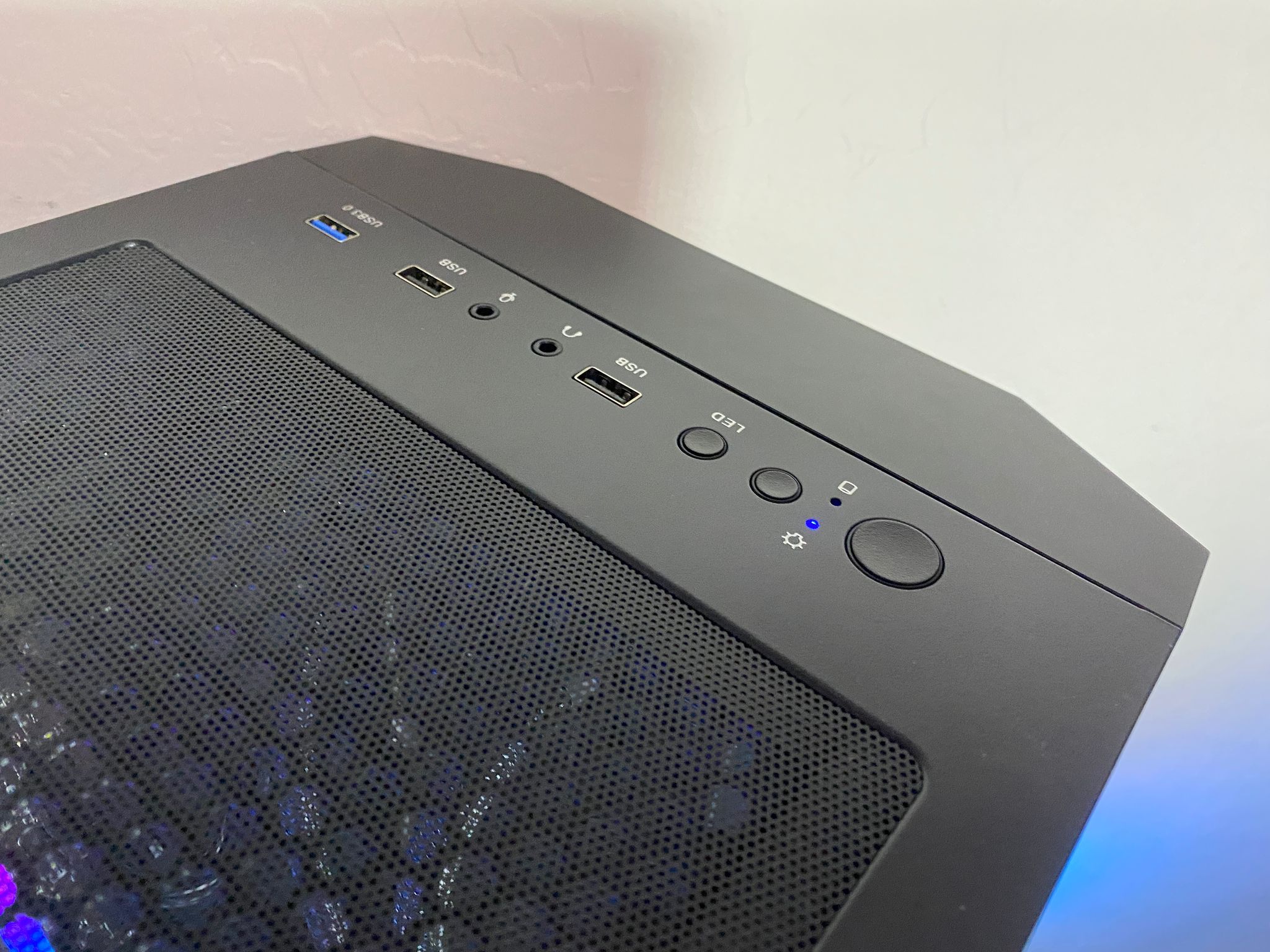 Custom Built High End 32GB RAM RYZEN 5 NVIDIA 2070 Water Cooled Gaming PC Computer
