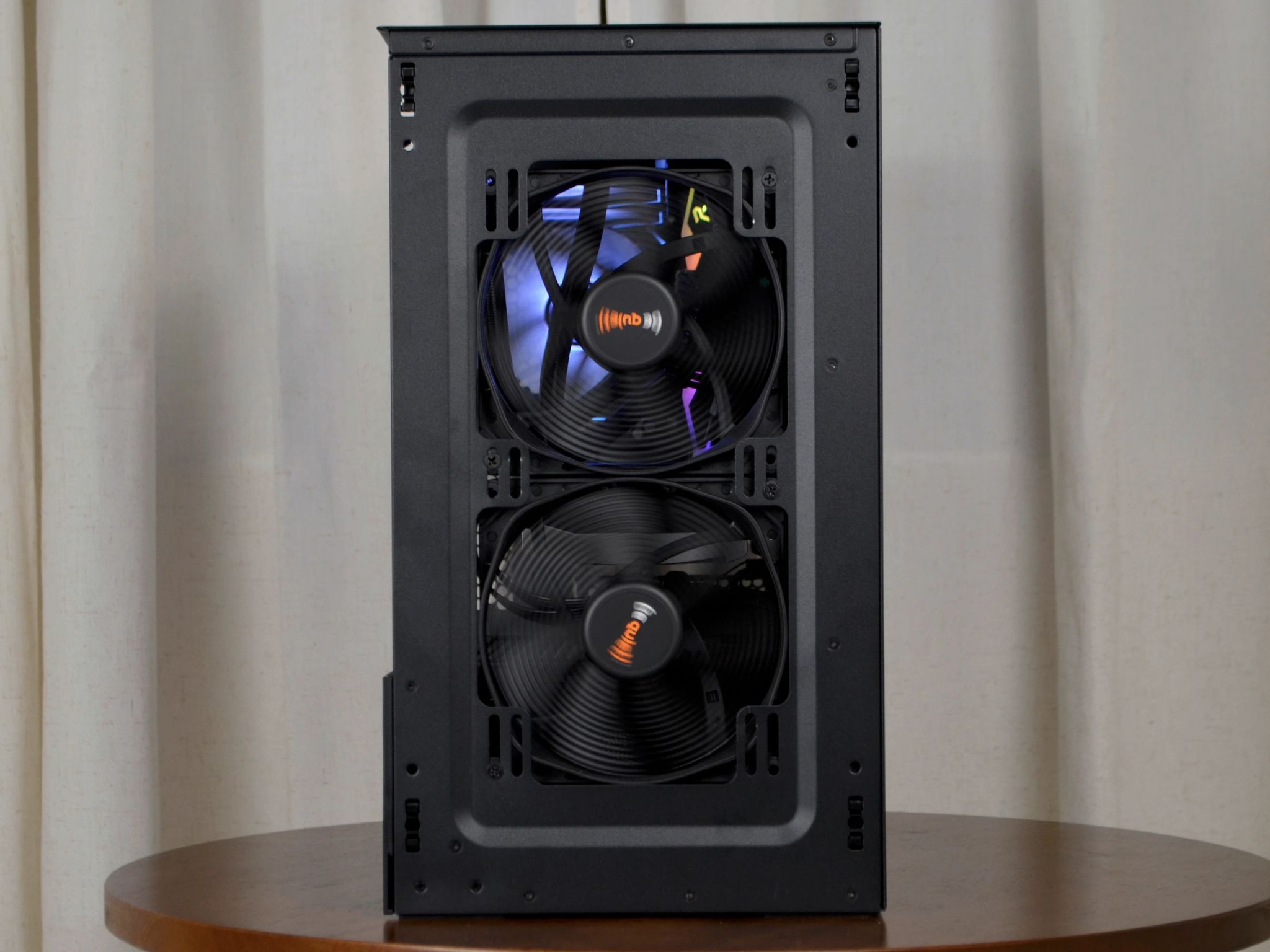 RTX 5070 / Ryzen 7 7800x3D | 1440p/4K Gaming/Streaming Workstation Gaming PC