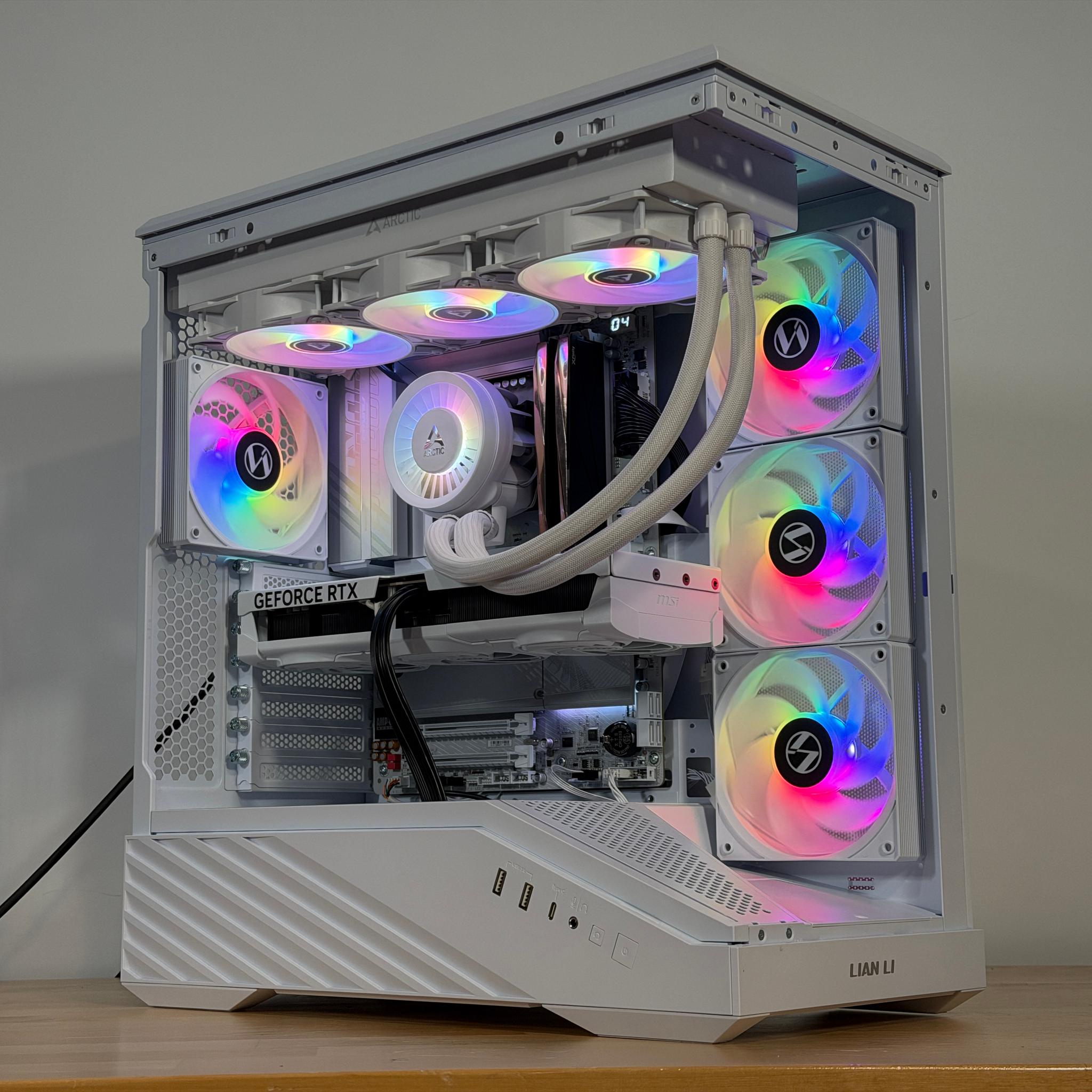 GeForce RTX 5080 Core Ultra 7 270K Plus Gaming and Streaming PC