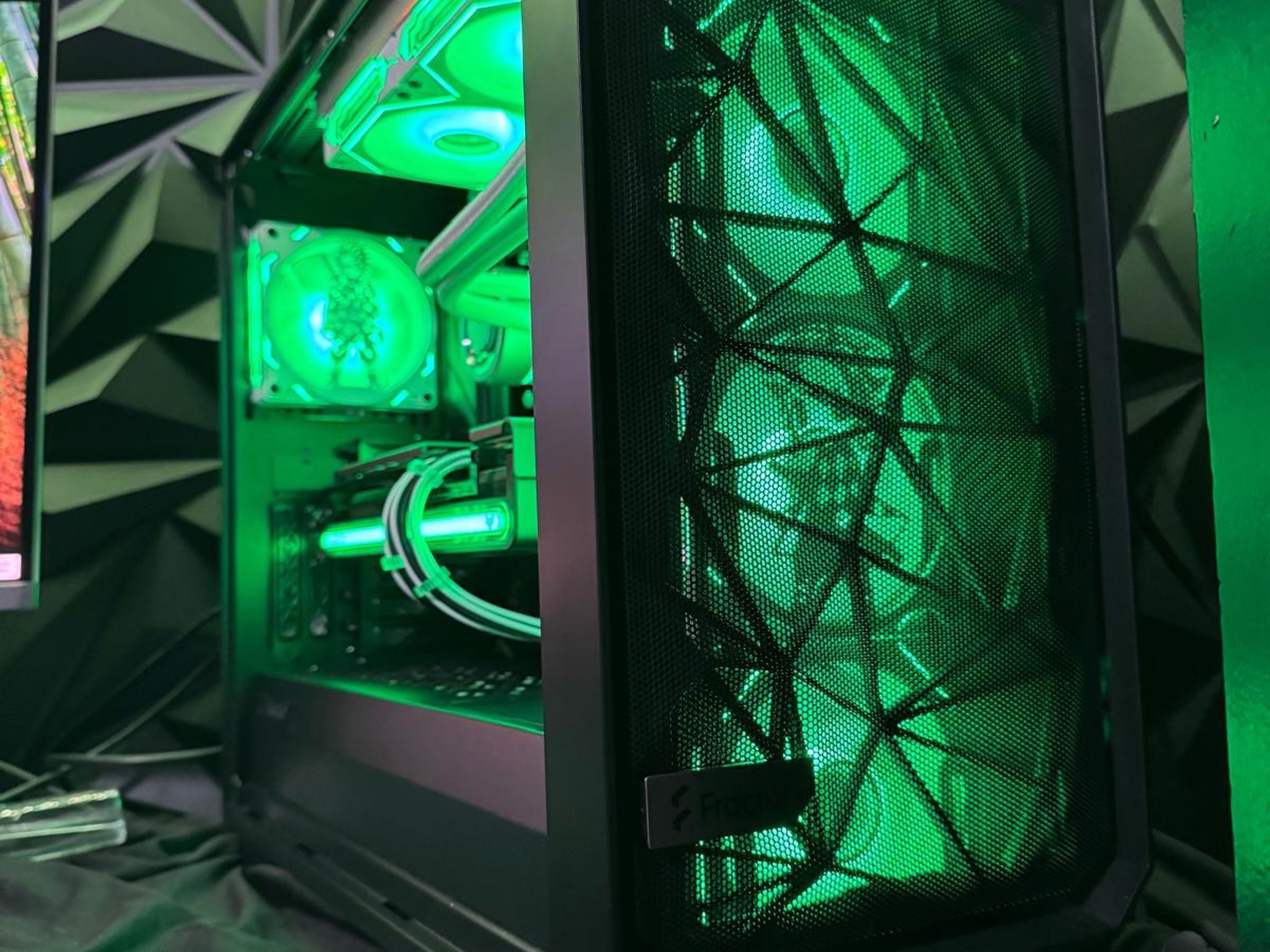 🔥 THE DEMON PLAYER 🔥Ryzen 7 7700X| RX 7800XT| 32 GB DDR5| 4.75 TB NVMe|850W PSU