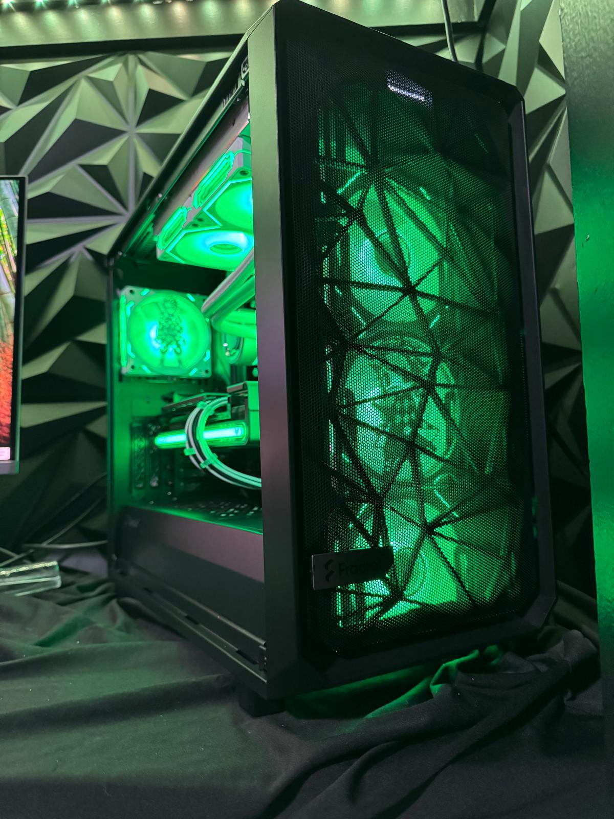 🔥 THE DEMON PLAYER 🔥Ryzen 7 7700X| RX 7800XT| 32 GB DDR5| 4.75 TB NVMe|850W PSU