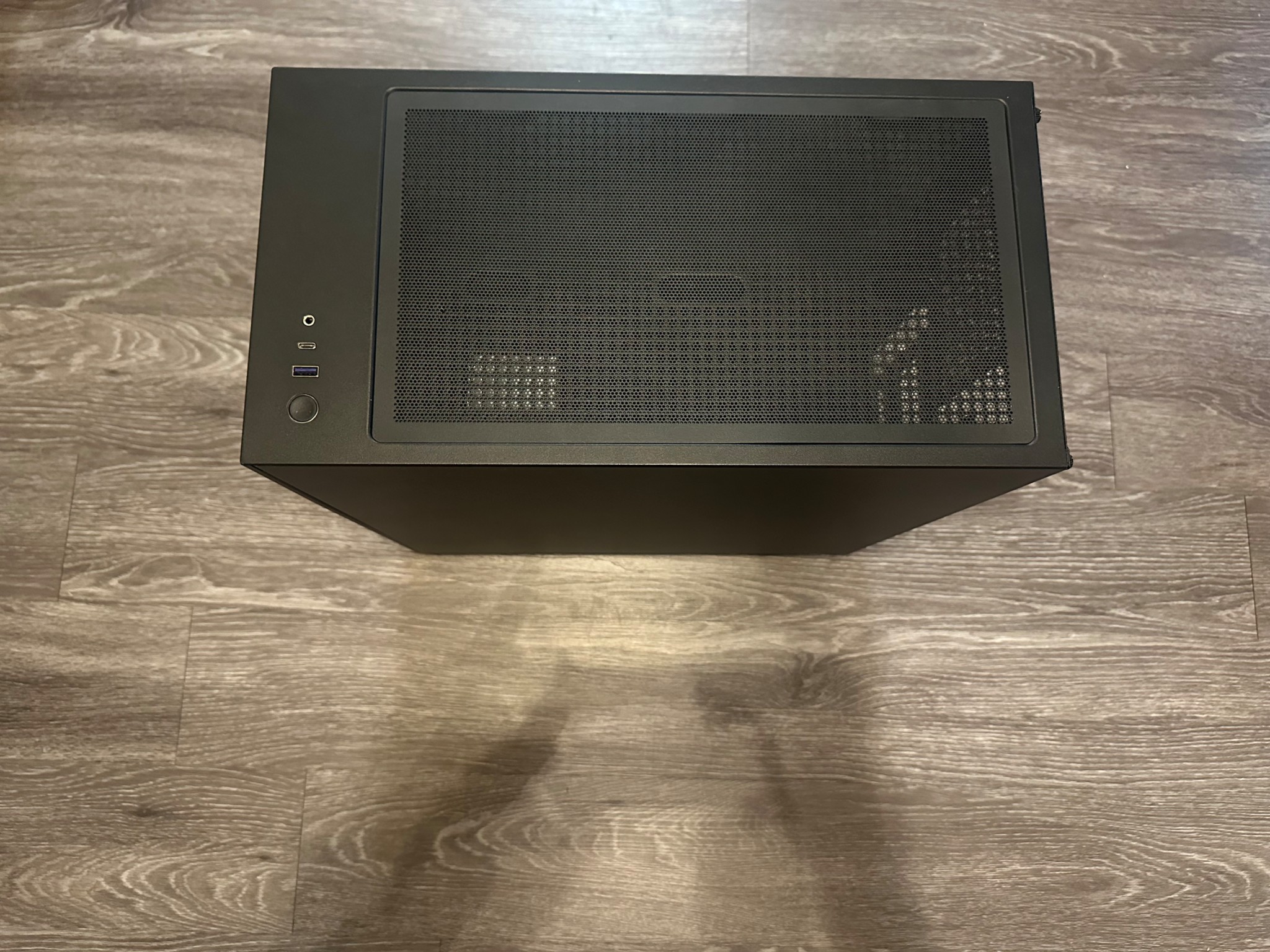NZXT H5 Flow ATX mid tower PC case